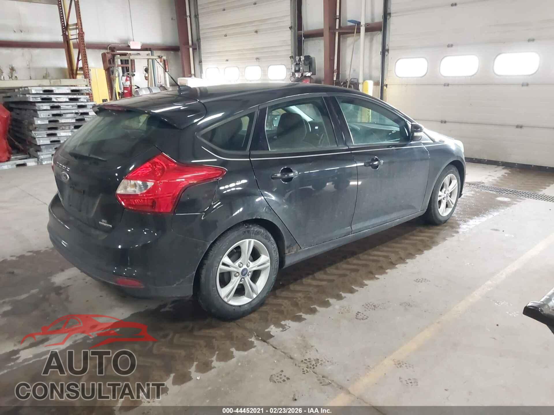 FORD FOCUS 2014 - 1FADP3K2XEL105489