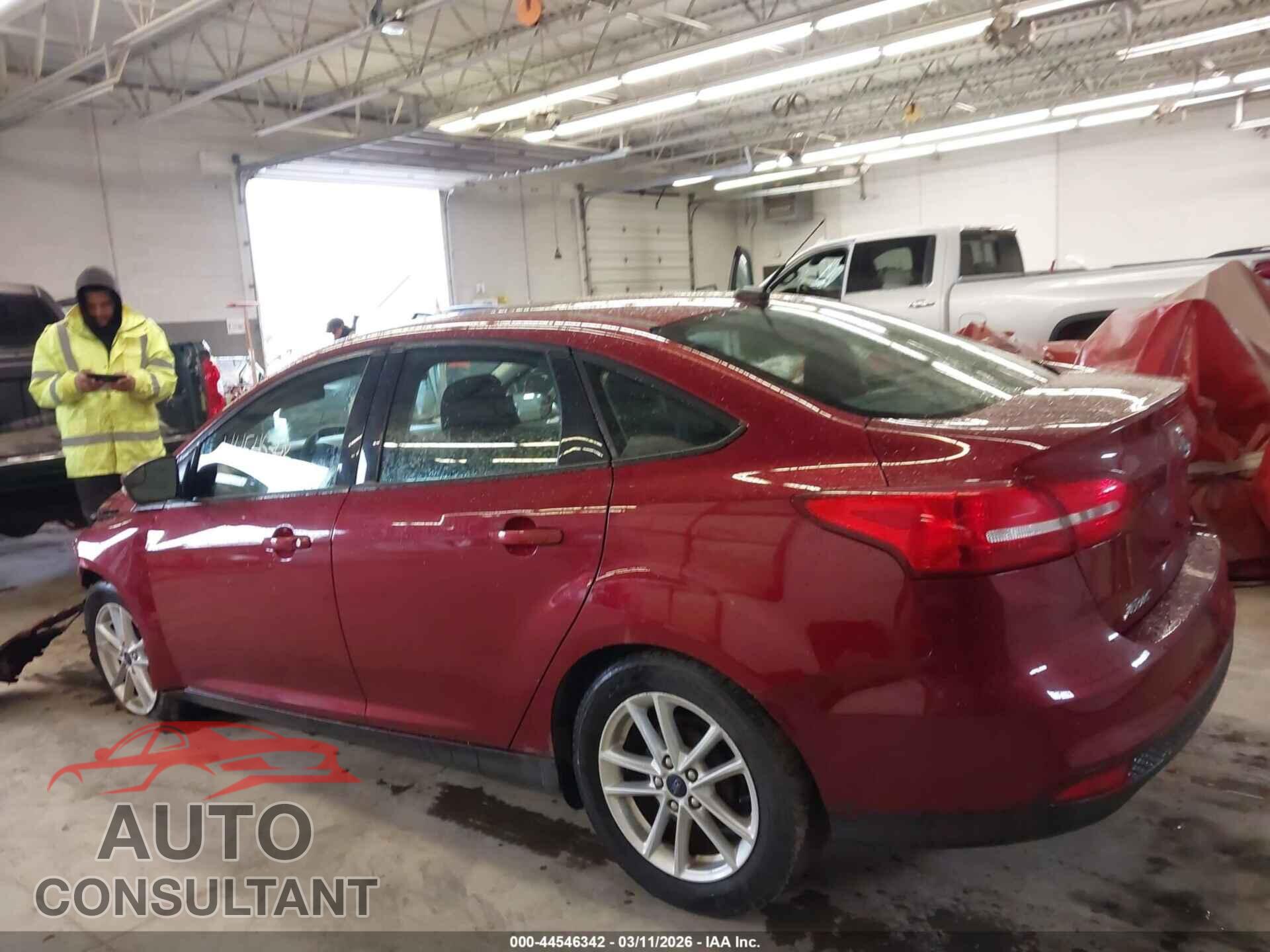 FORD FOCUS 2016 - 1FADP3F22GL218981