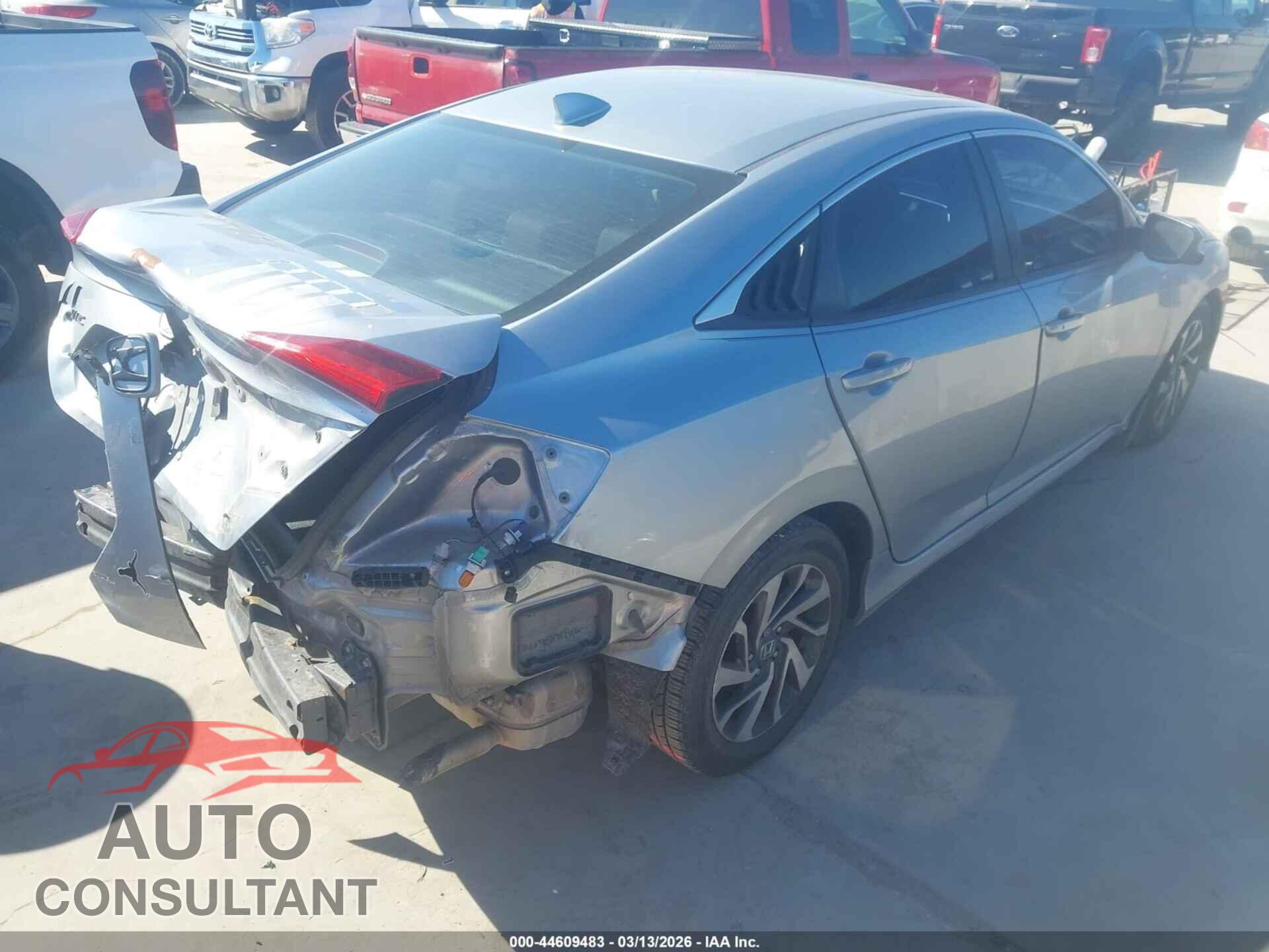 HONDA CIVIC 2017 - 19XFC2F74HE018697