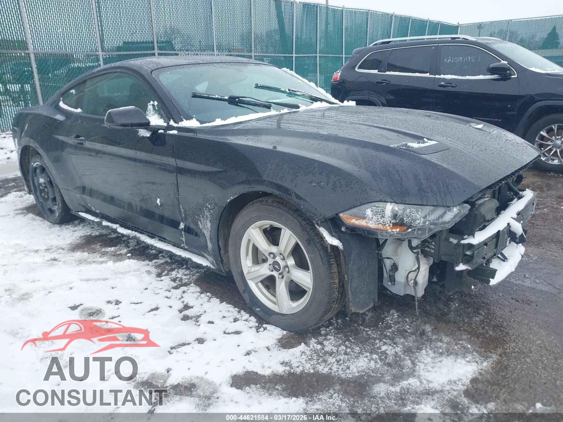 FORD MUSTANG 2018 - 1FA6P8TH4J5104233