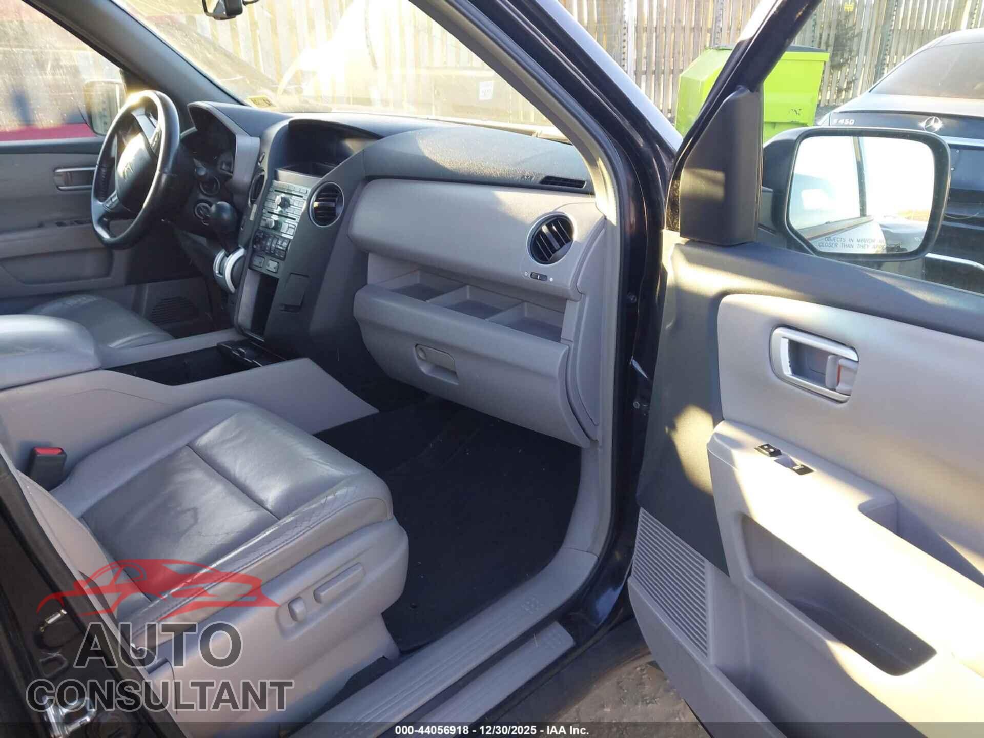 HONDA PILOT 2009 - 5FNYF48699B026807