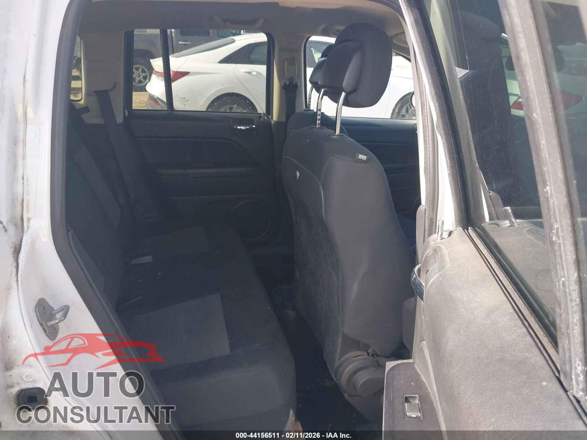 JEEP COMPASS 2014 - 1C4NJCBA5ED523802