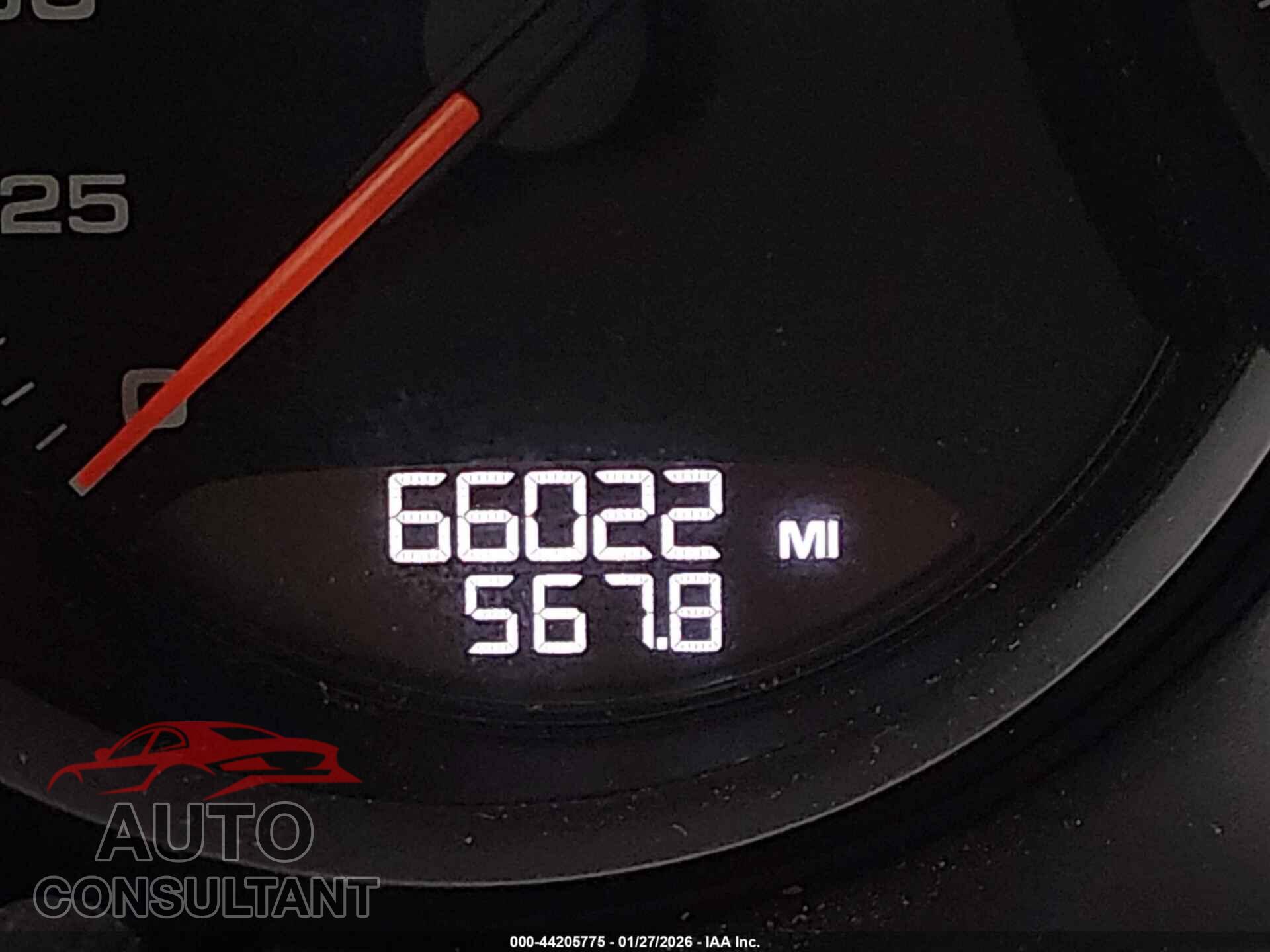 PORSCHE MACAN 2018 - WP1AA2A50JLB10021