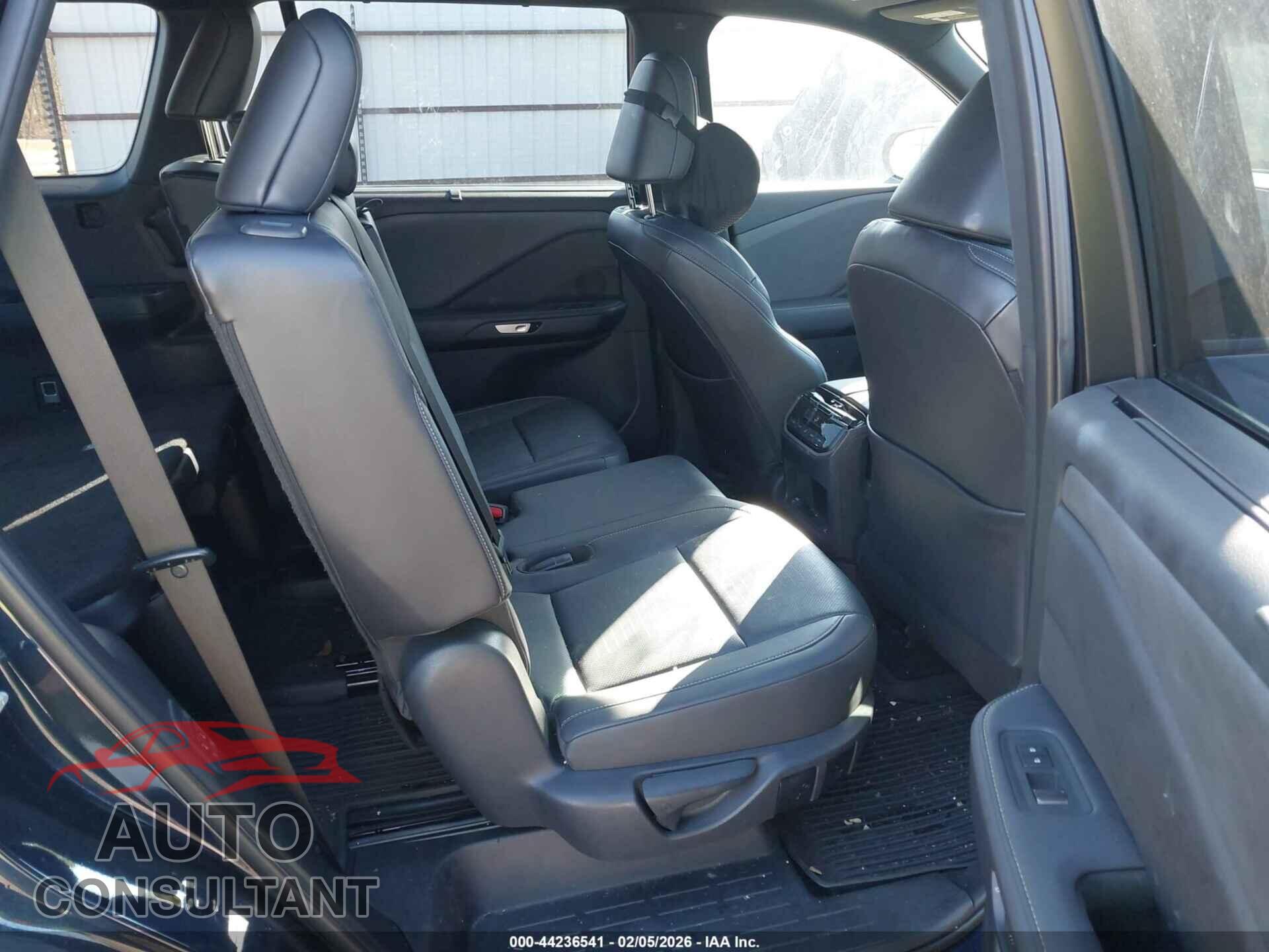 LEXUS TX 350 2024 - 5TDAAAA61RS001419