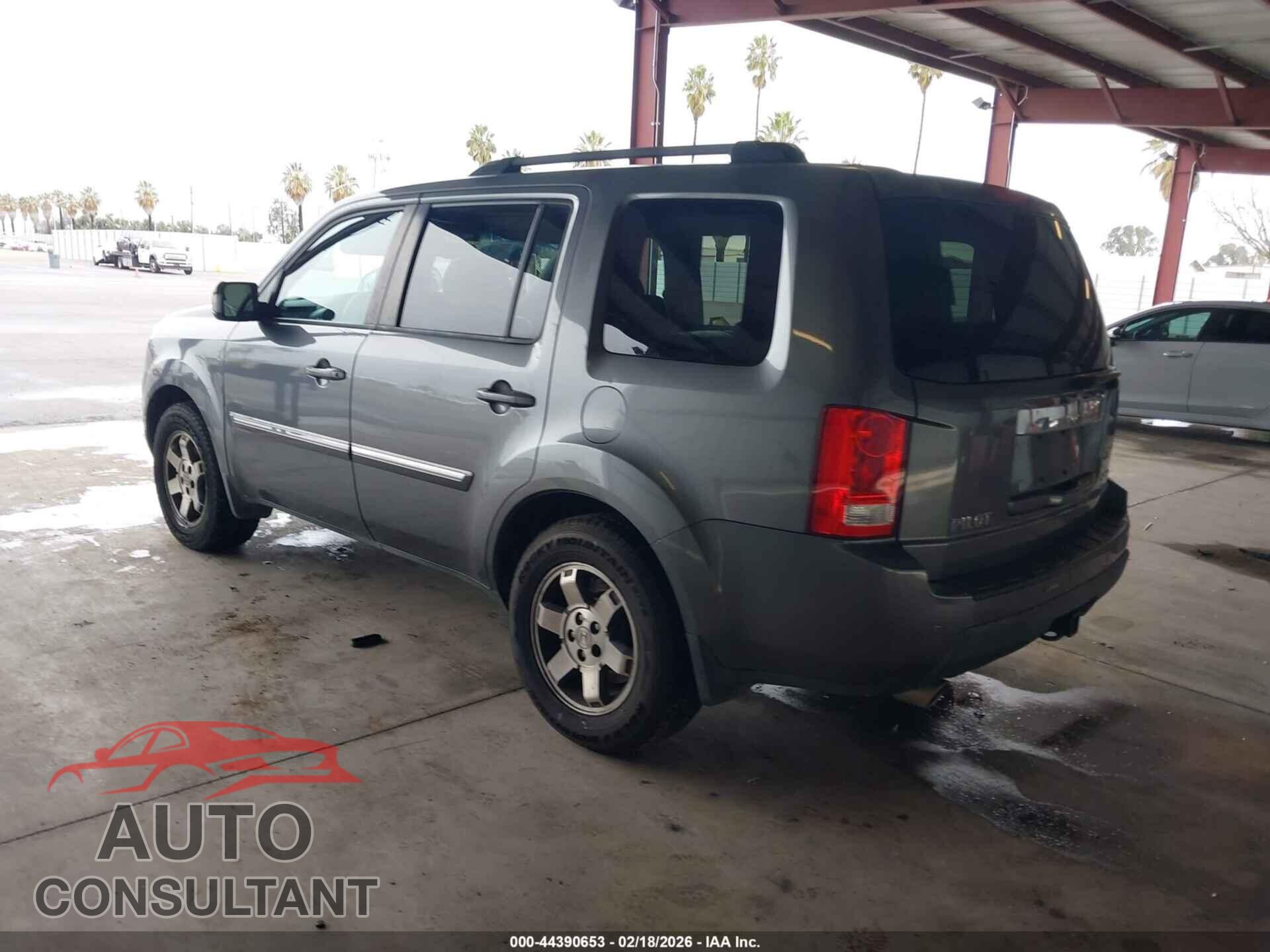 HONDA PILOT 2011 - 5FNYF3H91BB044860