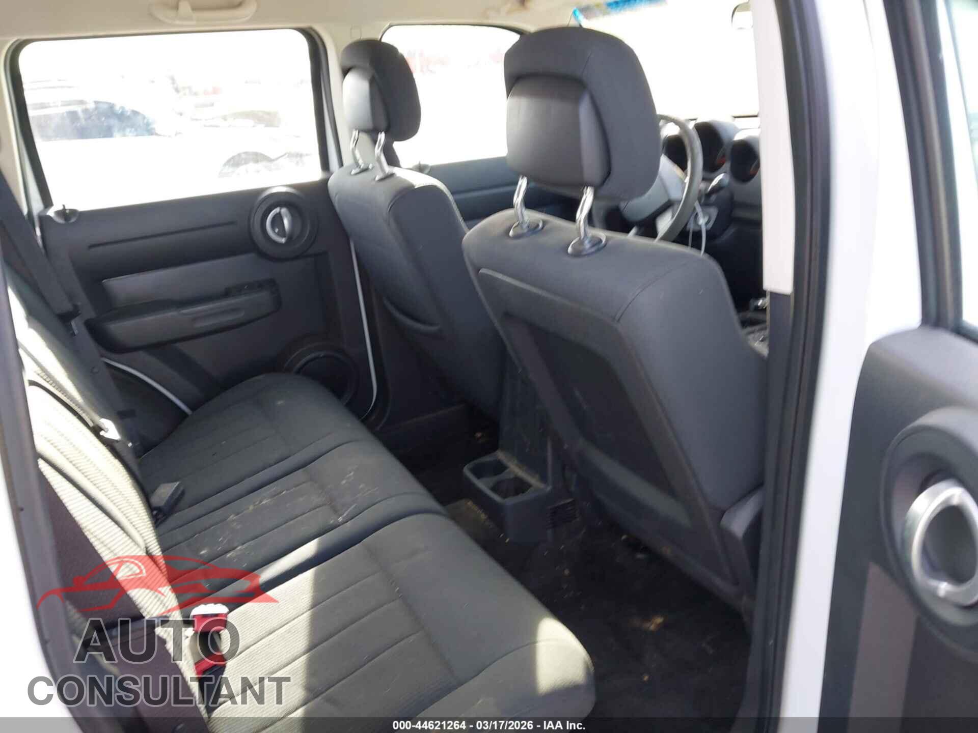 DODGE NITRO 2011 - 1D4PT2GK0BW543392