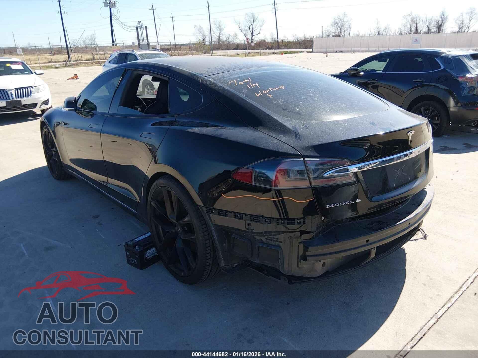 TESLA MODEL S 2018 - 5YJSA1E27JF280878
