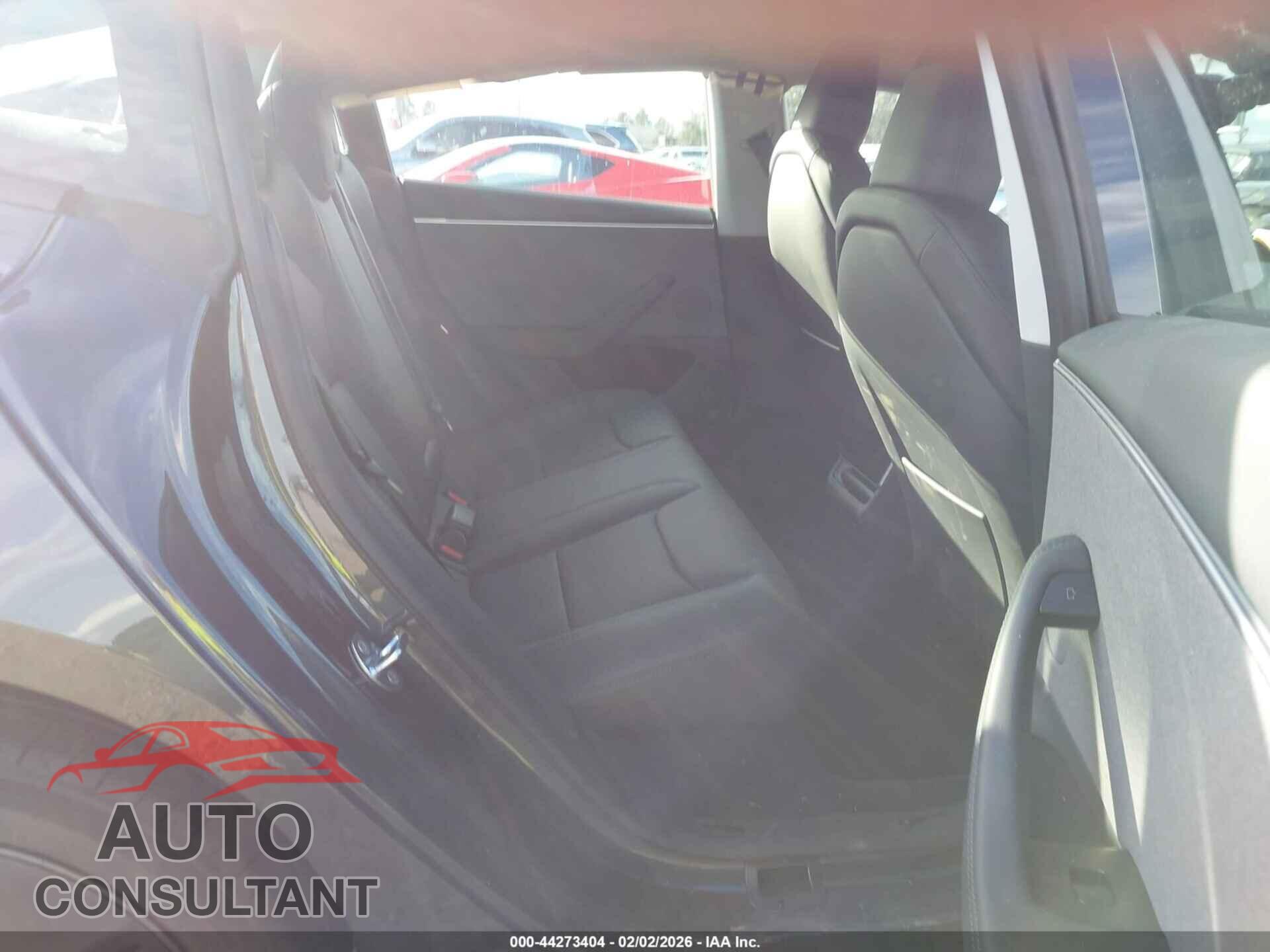 TESLA MODEL 3 2025 - 5YJ3E1EA9SF953977