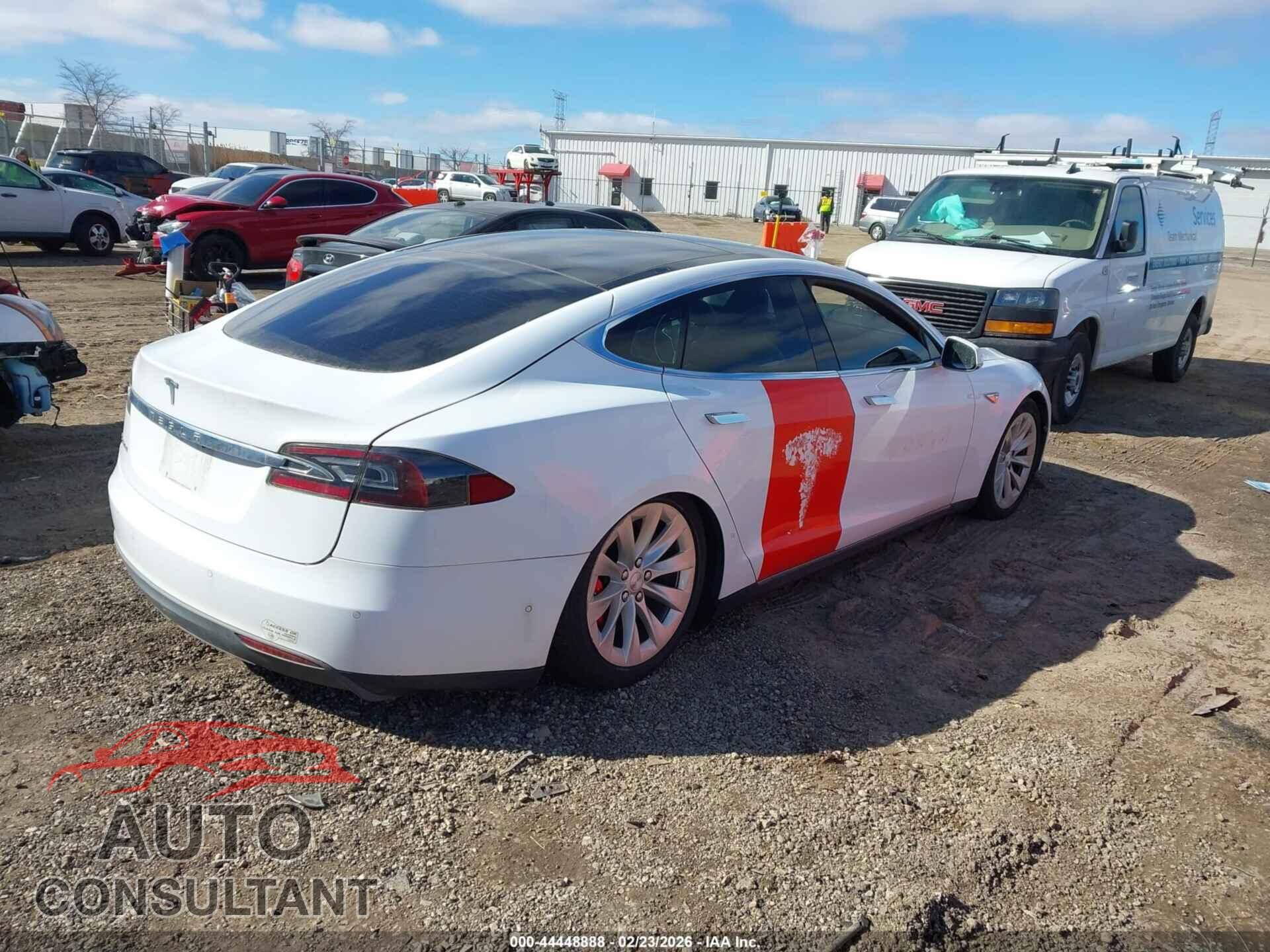 TESLA MODEL S 2016 - 5YJSA1E49GF126764