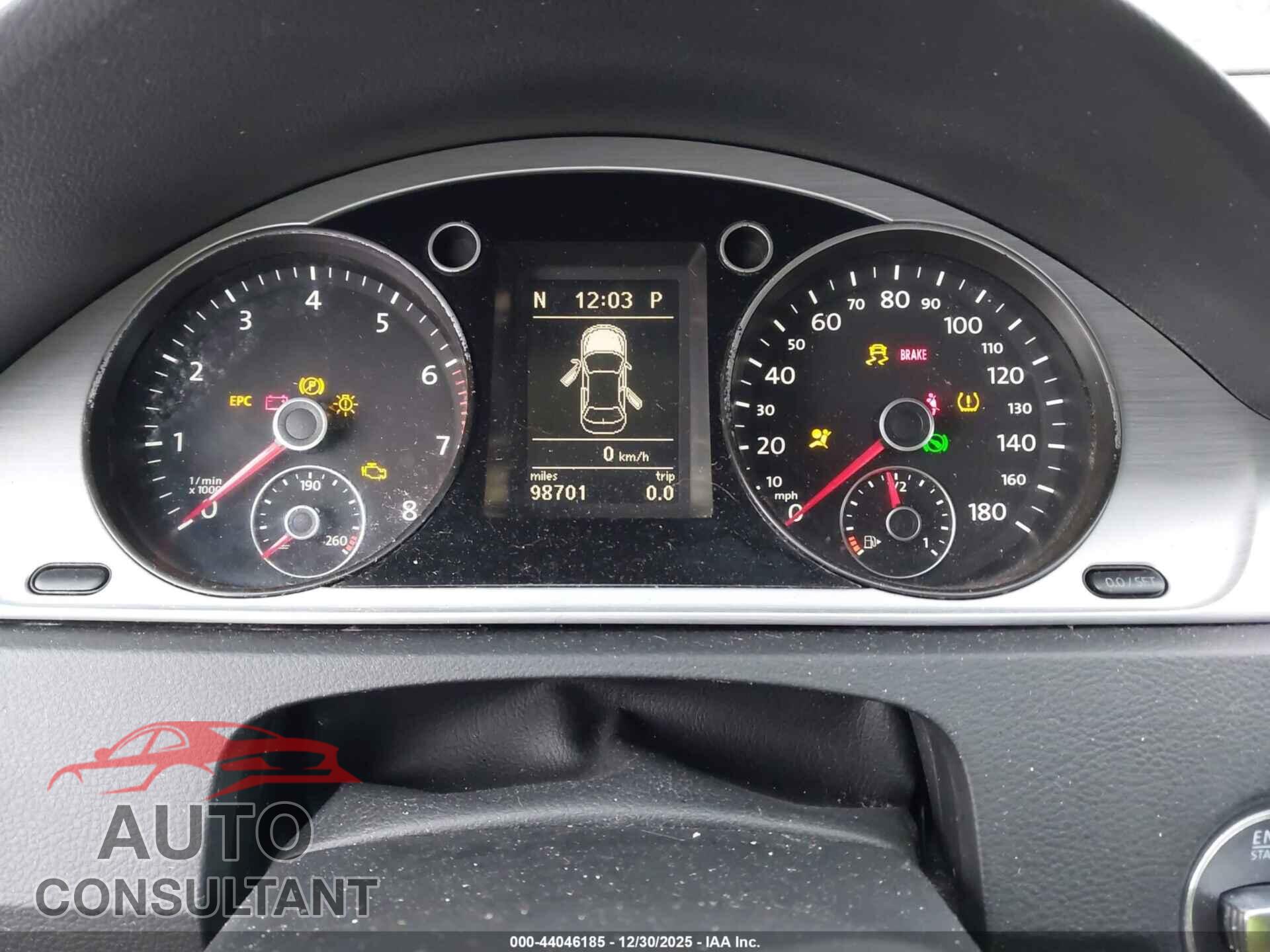 VOLKSWAGEN CC 2013 - WVWBN7AN8DE508111
