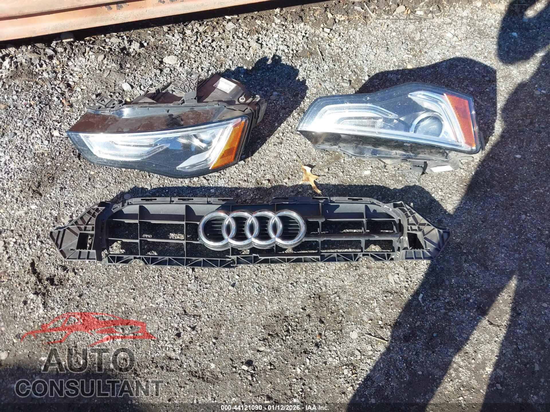 AUDI A5 2013 - WAULFAFH8DN008738