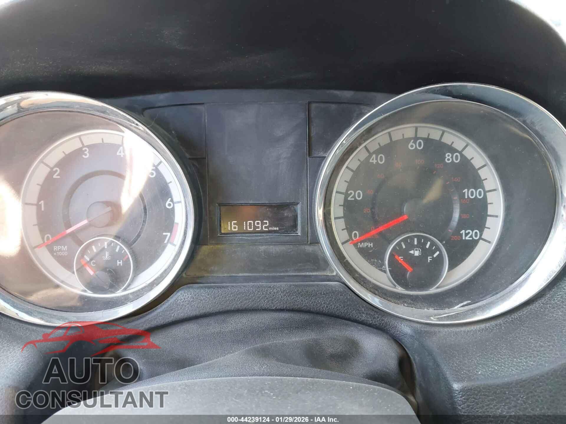 DODGE GRAND CARAVAN 2011 - 2D4RN4DG7BR779044