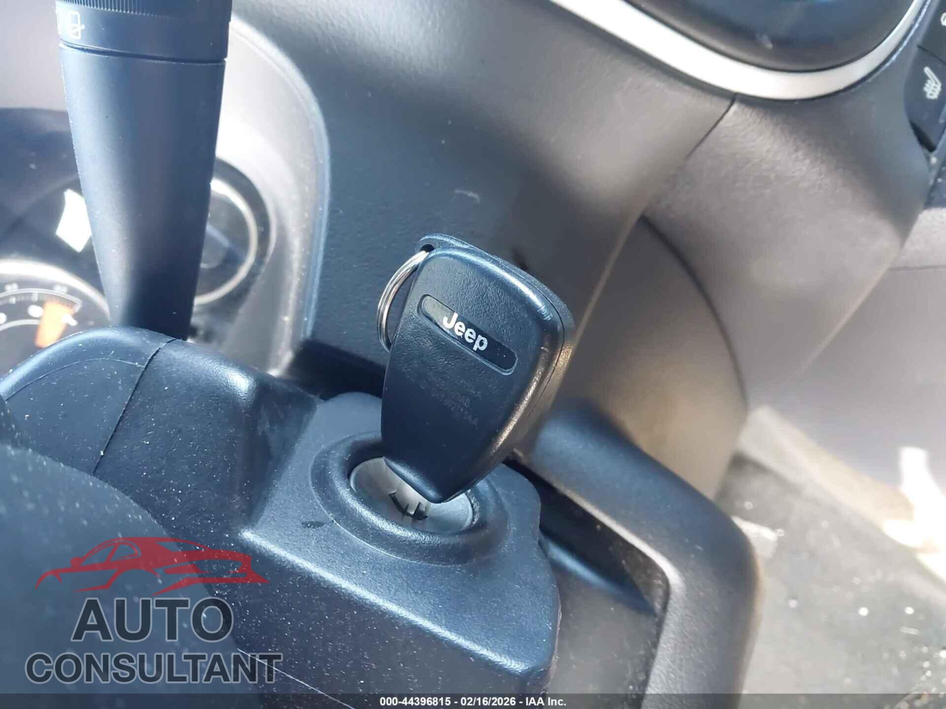 JEEP COMPASS 2016 - 1C4NJDEB9GD723028