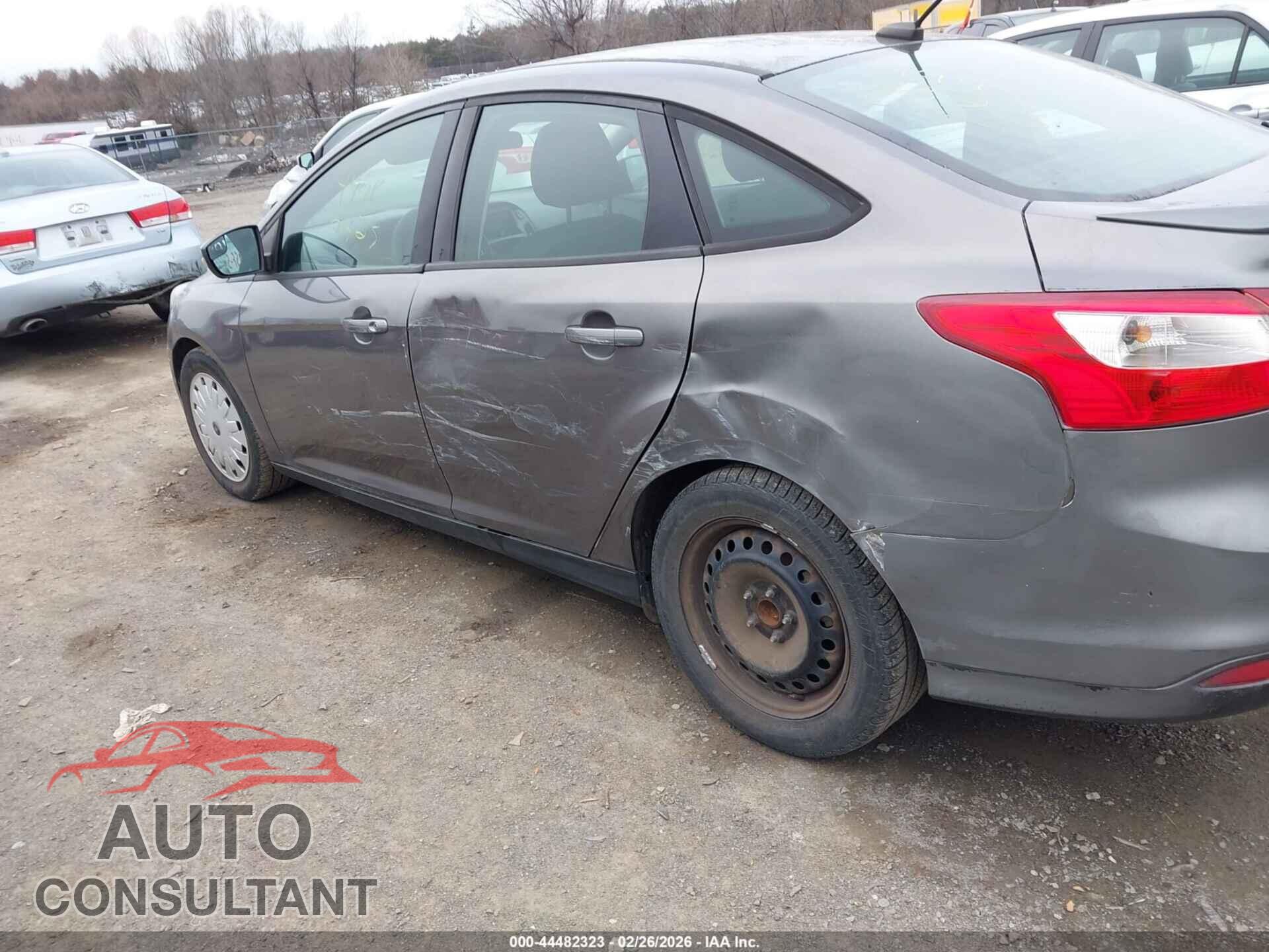 FORD FOCUS 2014 - 1FADP3F26EL153405