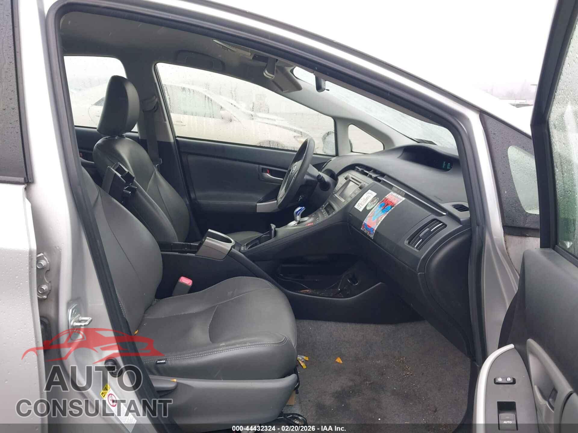 TOYOTA PRIUS 2013 - JTDKN3DU4D1637496