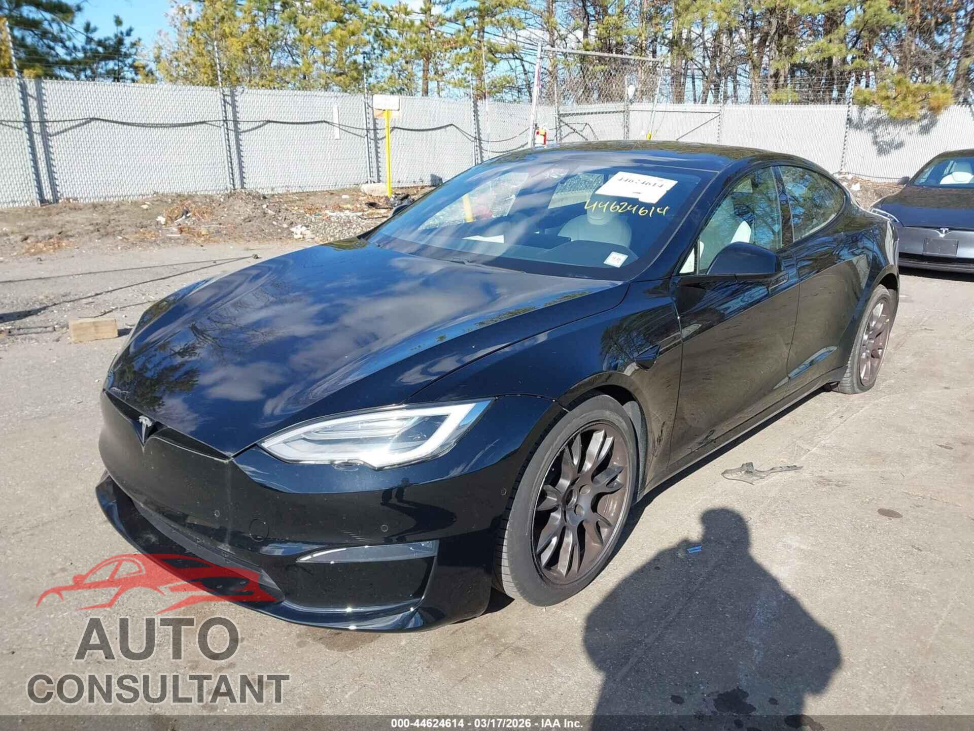 TESLA MODEL S 2021 - 5YJSA1E56MF428517