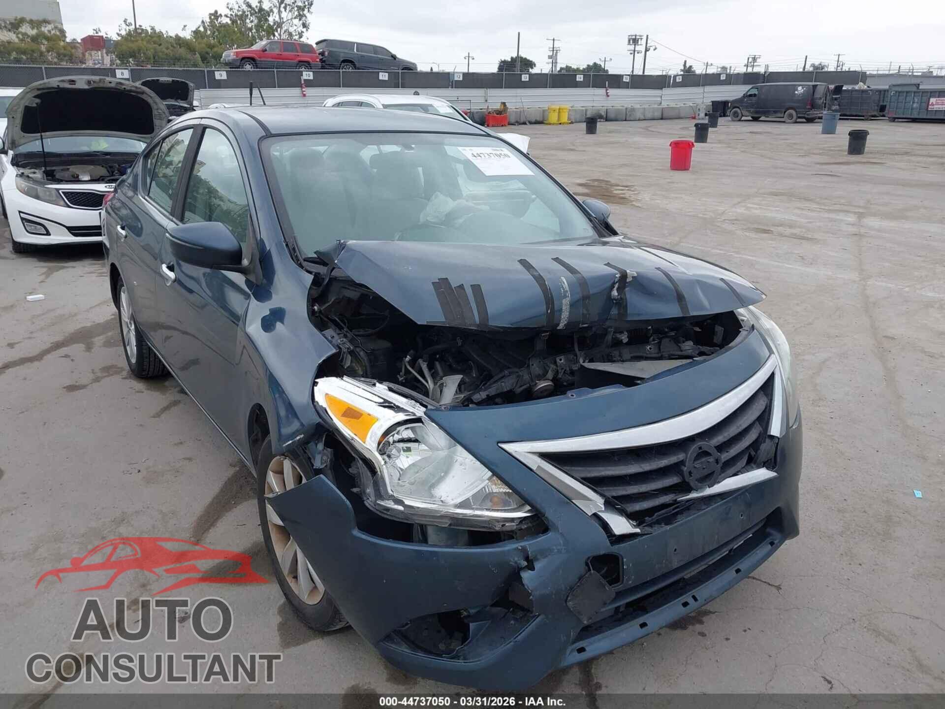 NISSAN VERSA 2017 - 3N1CN7AP1HL842897
