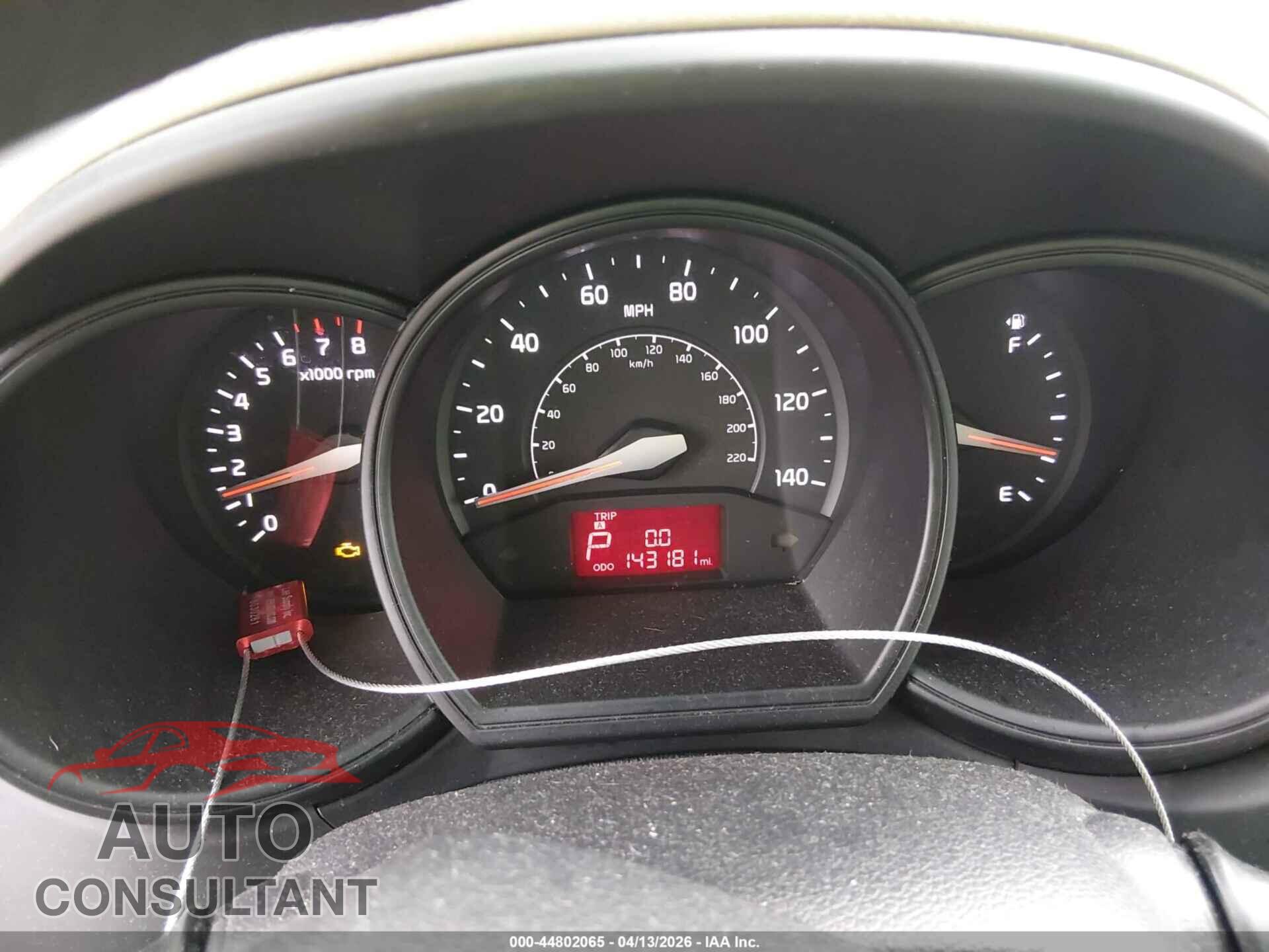 KIA RIO 2013 - KNADM4A31D6286012