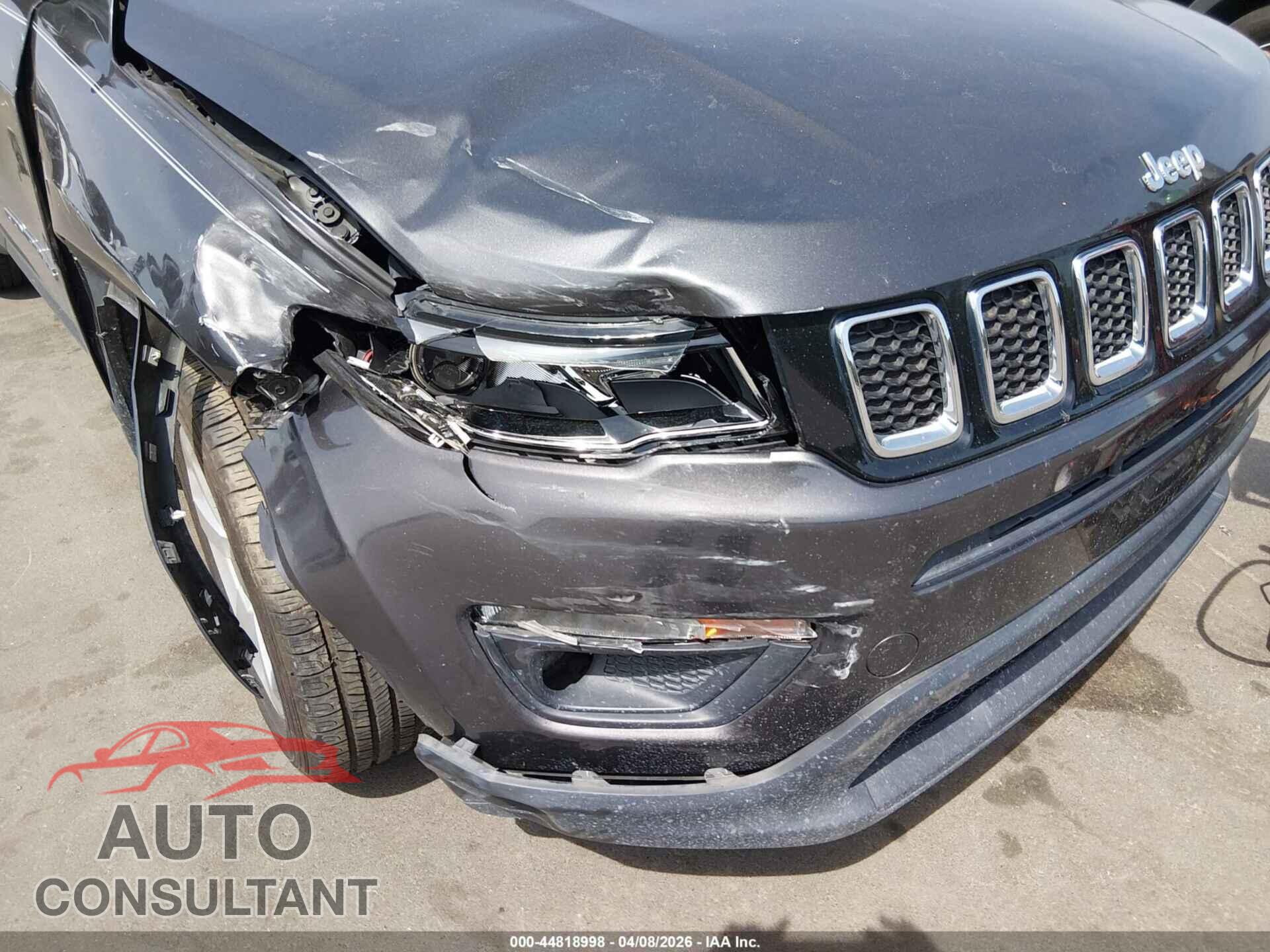 JEEP COMPASS 2018 - 3C4NJCBB3JT461345