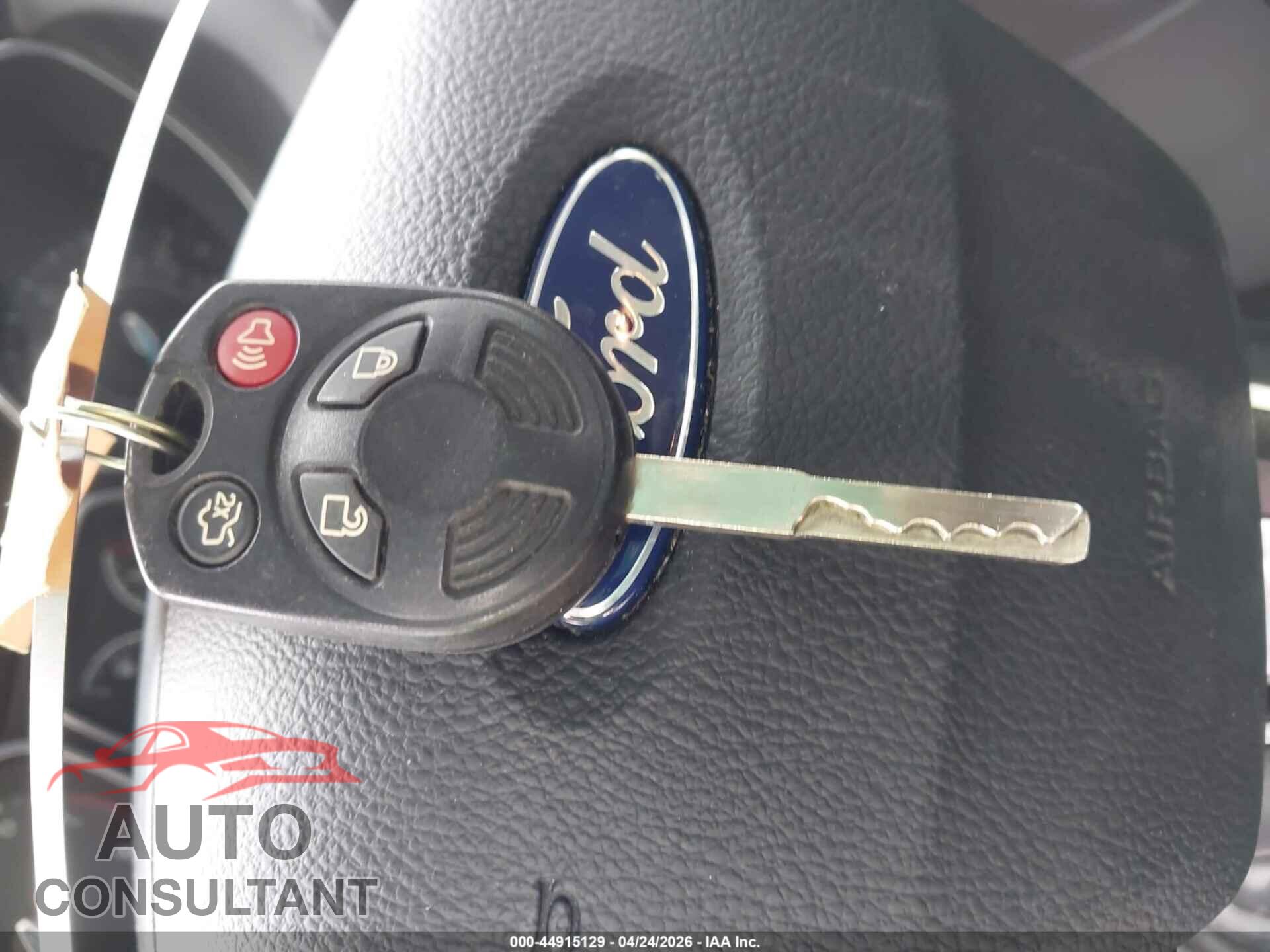 FORD FOCUS 2017 - 1FADP3F22HL298445