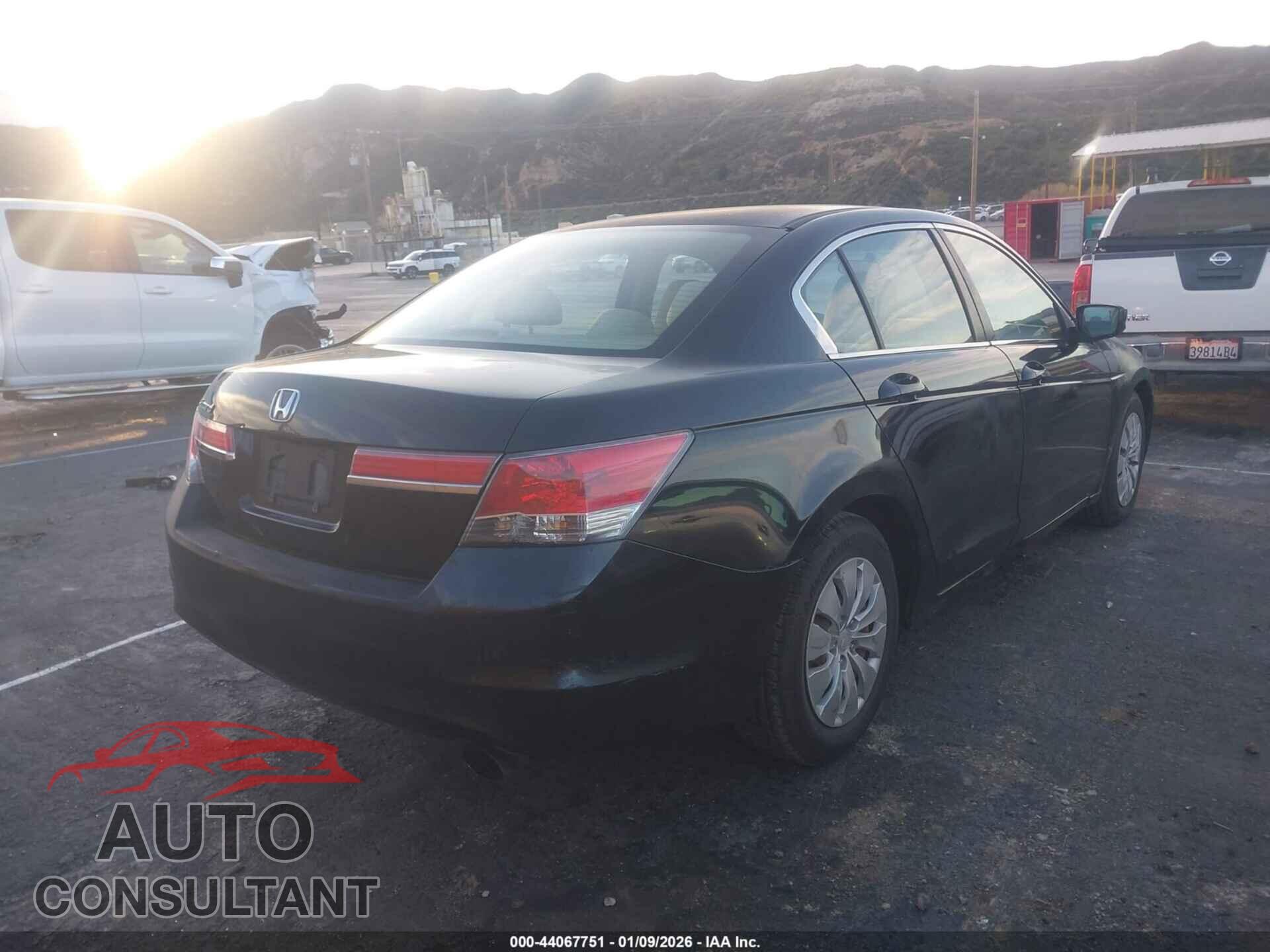HONDA ACCORD 2011 - 1HGCP2F36BA071921