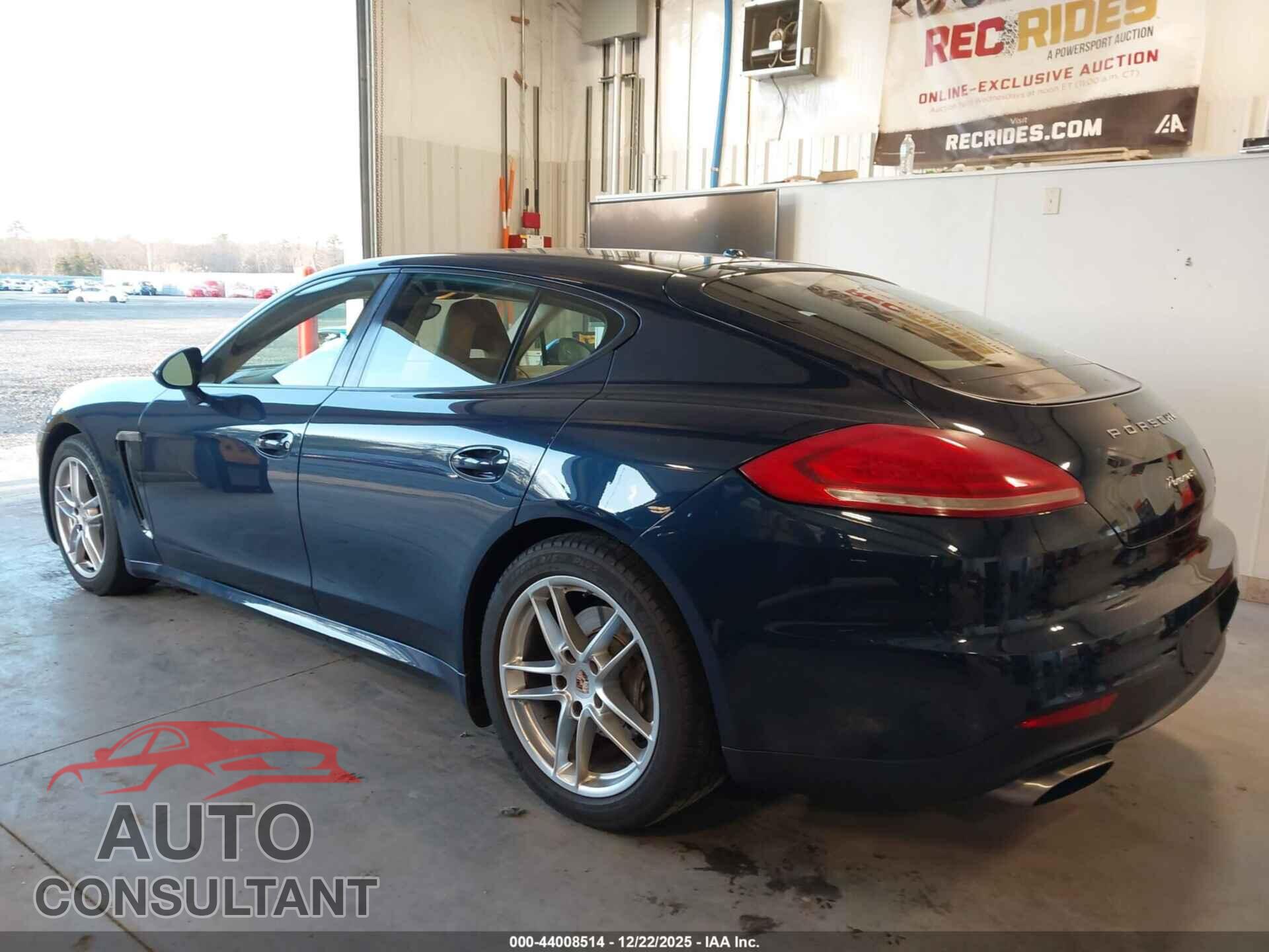 PORSCHE PANAMERA 2014 - WP0AA2A71EL007019