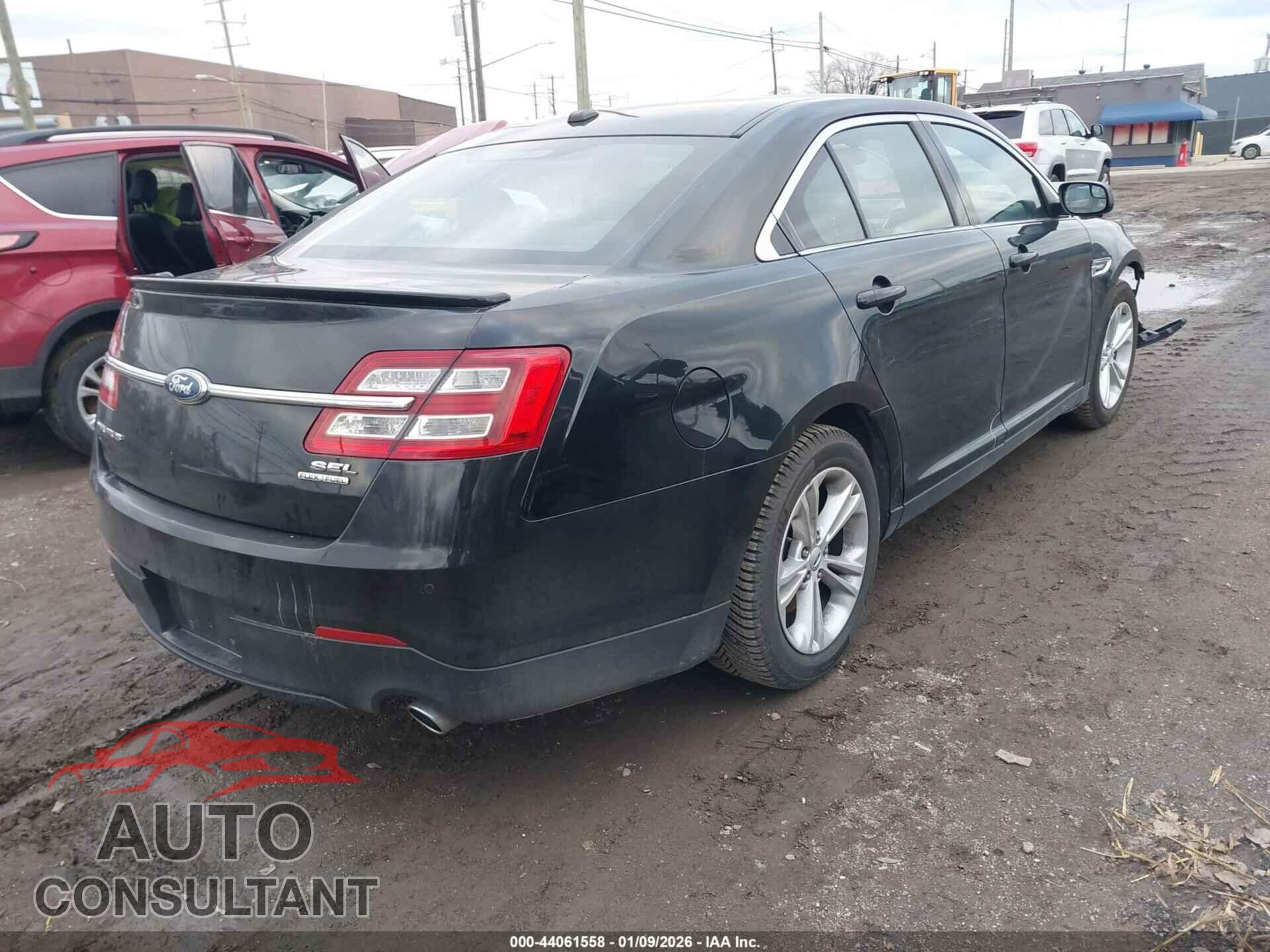 FORD TAURUS 2013 - 1FAHP2E89DG114512