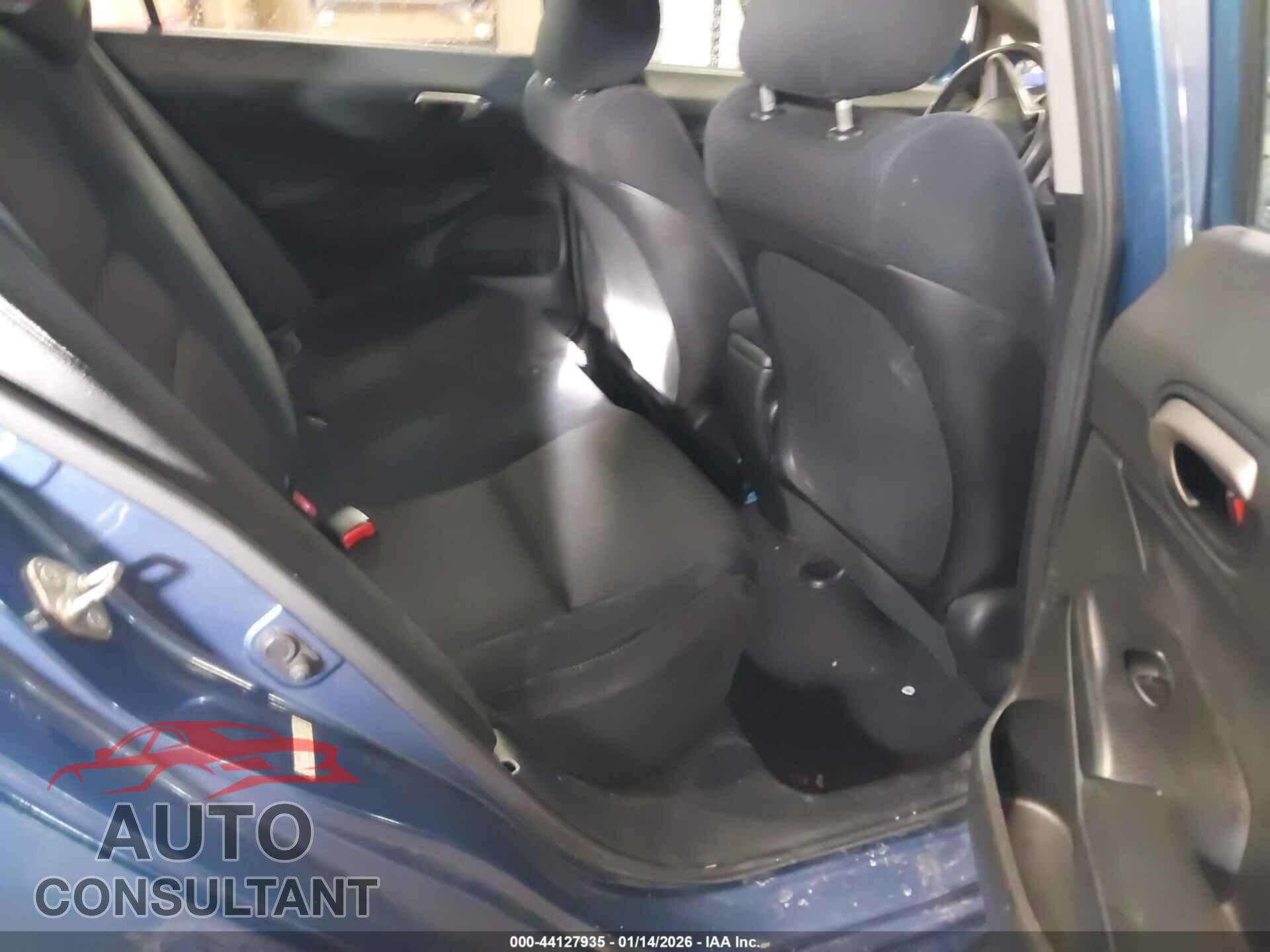 HONDA CIVIC 2010 - 19XFA1F6XAE044203