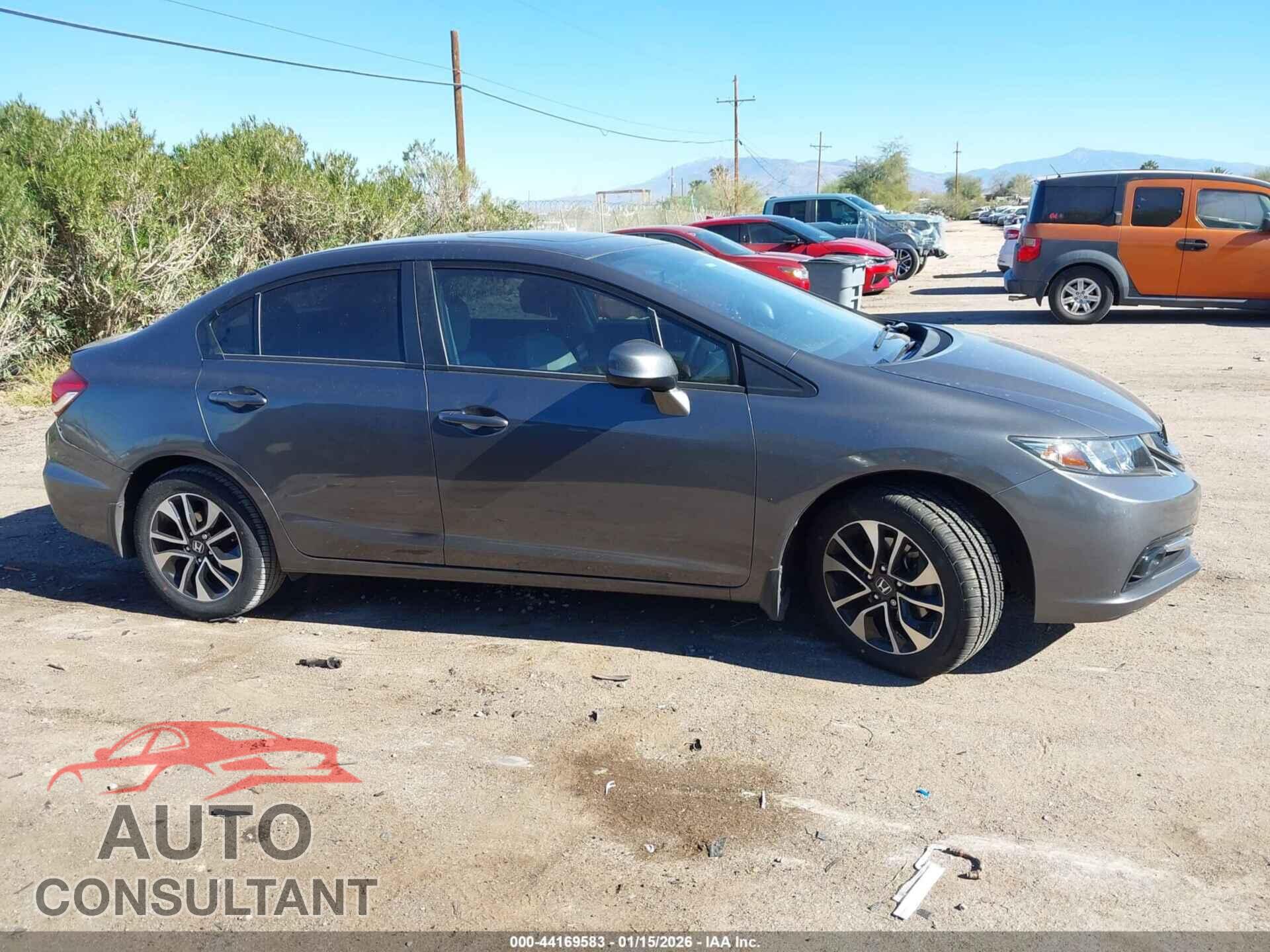 HONDA CIVIC 2013 - 2HGFB2F99DH535322