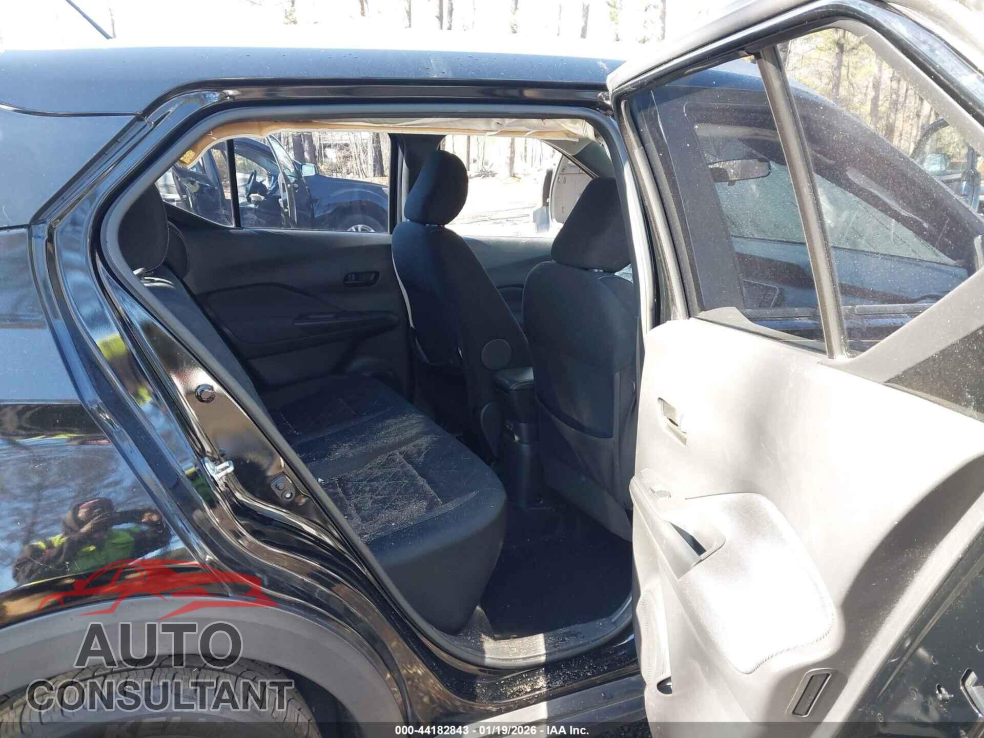 NISSAN KICKS 2019 - 3N1CP5CU2KL547459