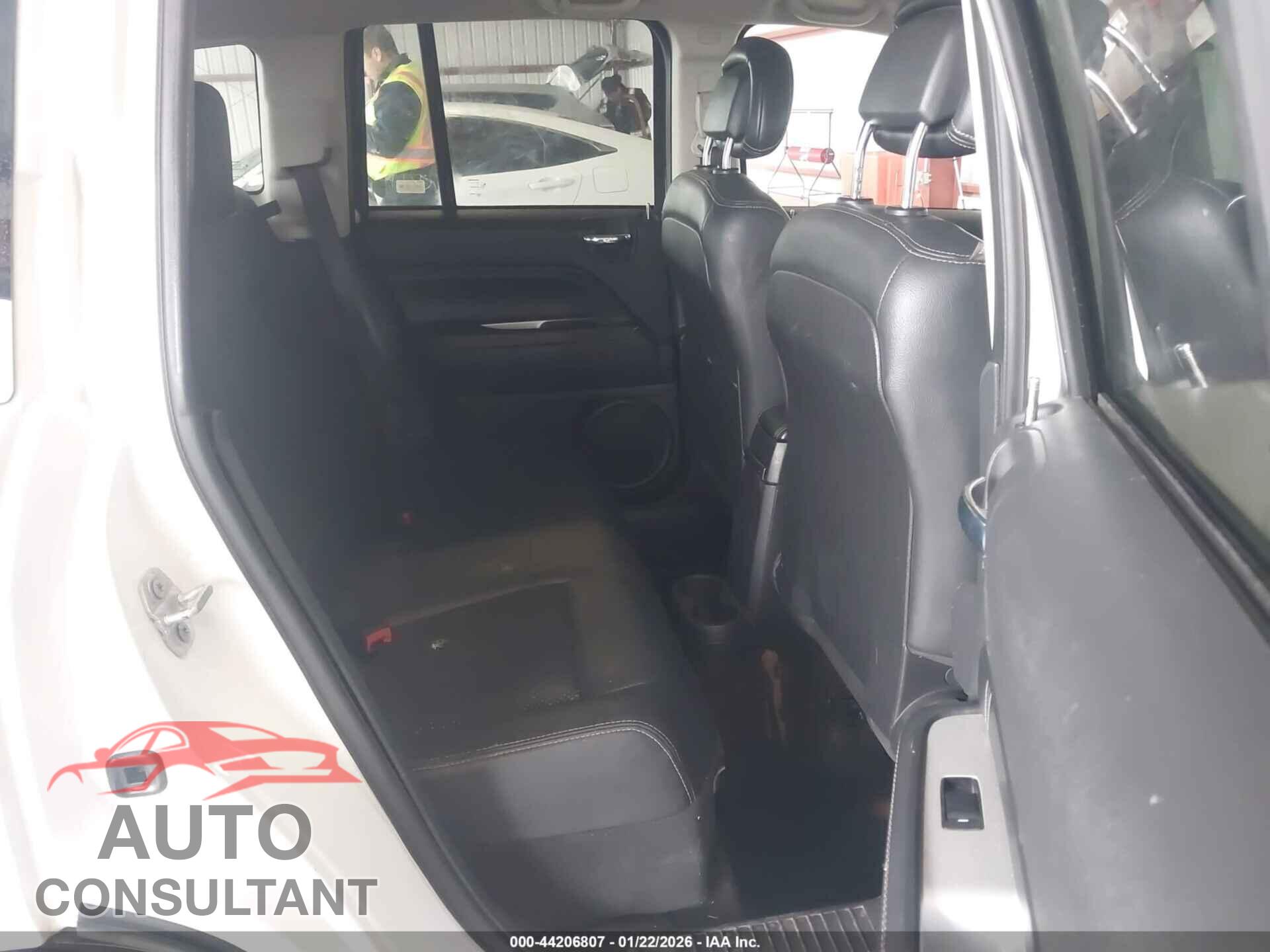 JEEP COMPASS 2016 - 1C4NJCEA9GD666721