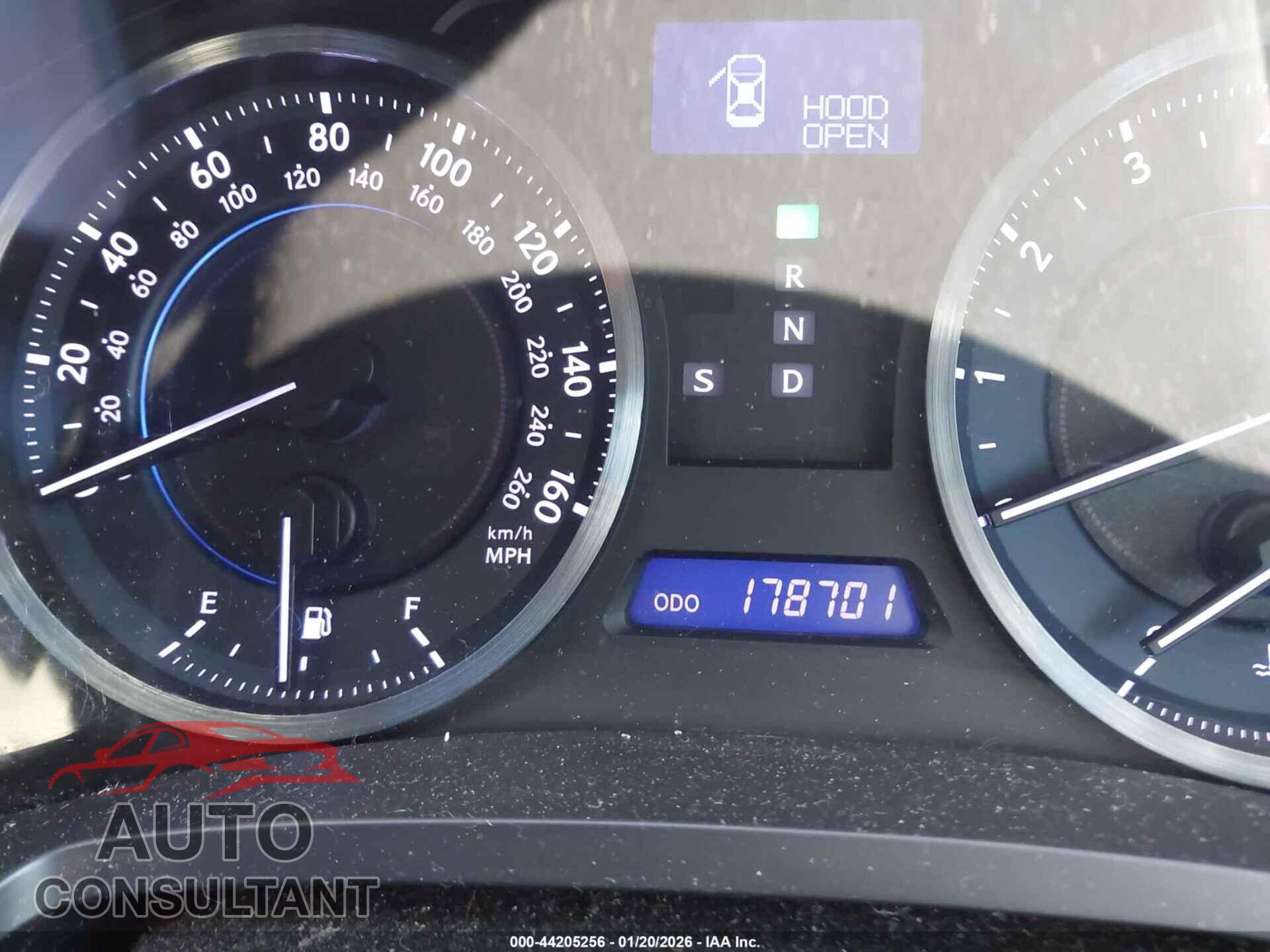 LEXUS IS 250 2011 - JTHCF5C2XB5047692