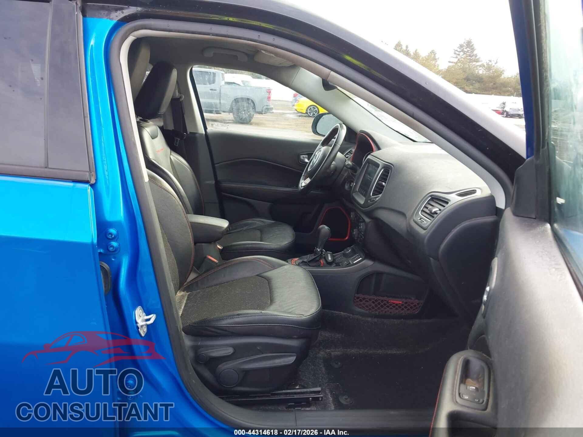 JEEP COMPASS 2021 - 3C4NJDDB0MT519967