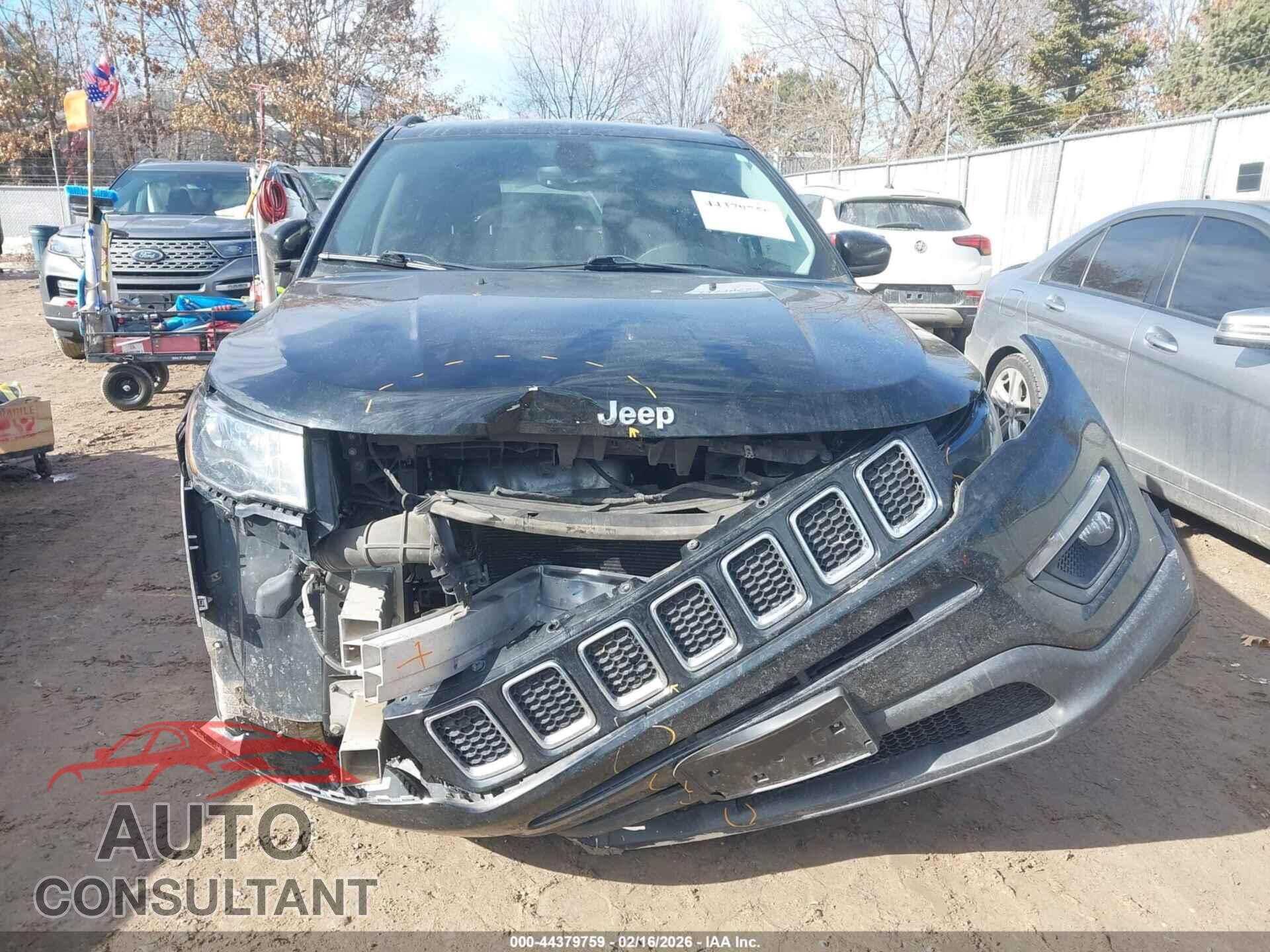 JEEP COMPASS 2018 - 3C4NJDBB5JT357185