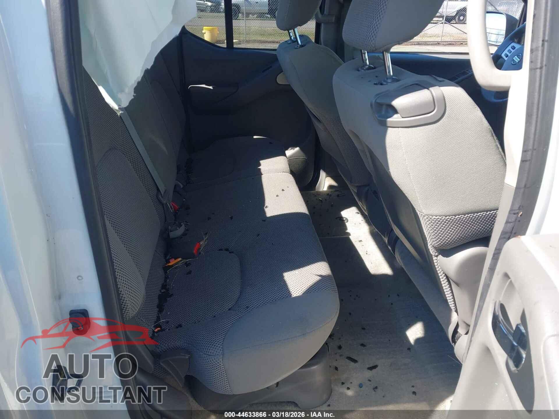 NISSAN FRONTIER 2013 - 1N6AD0ER4DN725378
