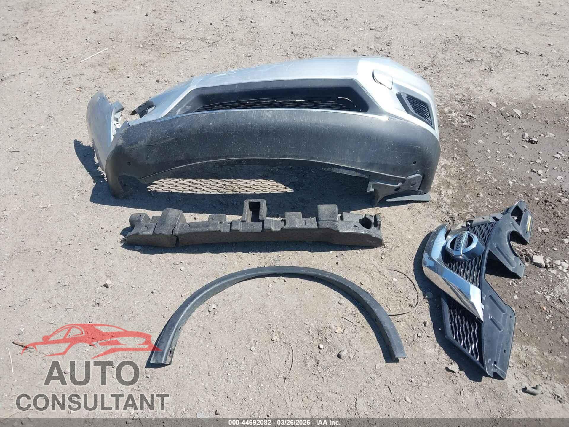 NISSAN ROGUE 2015 - 5N1AT2ML1FC793579