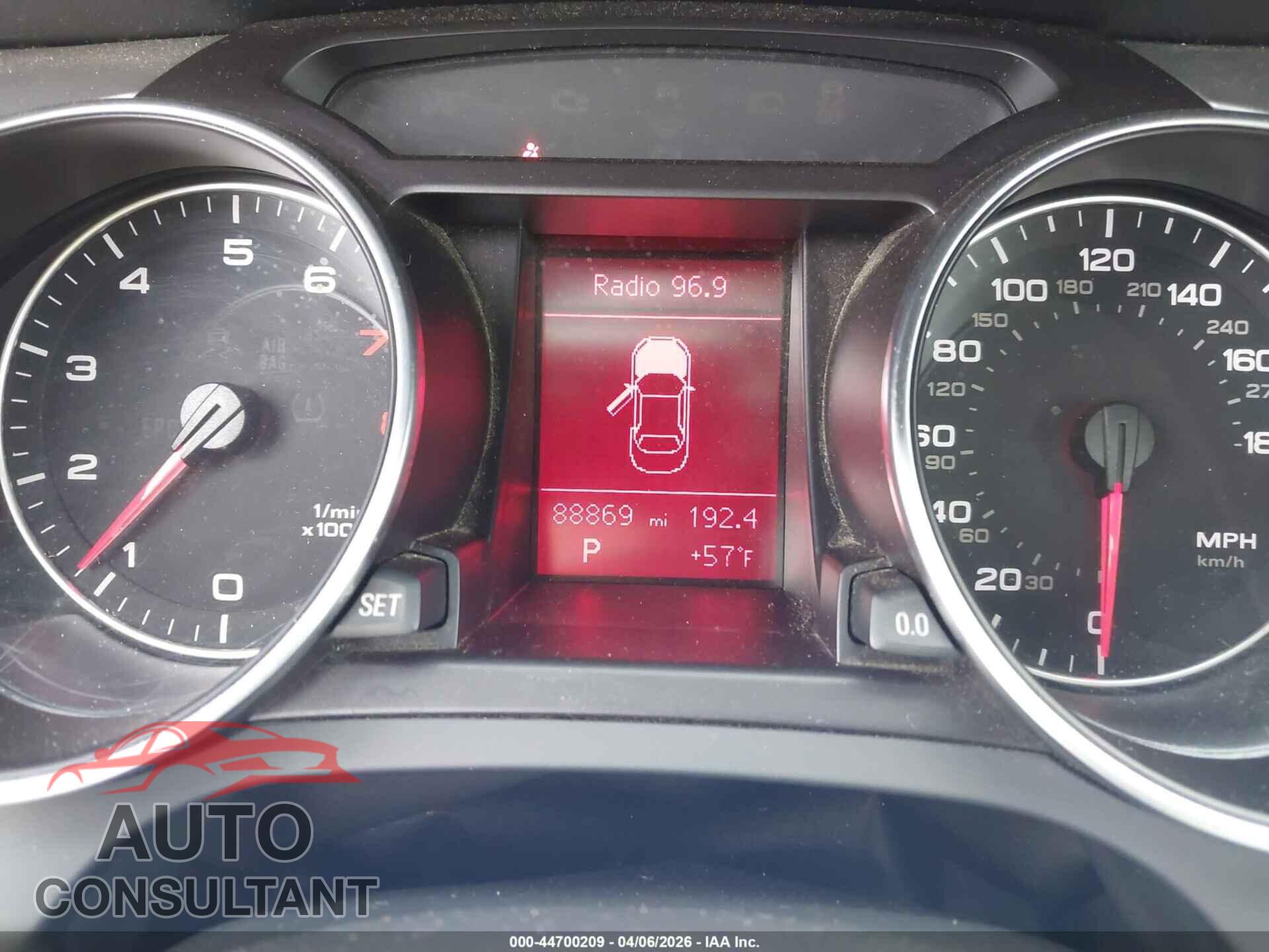 AUDI A5 2010 - WAUJFAFH7AN025517