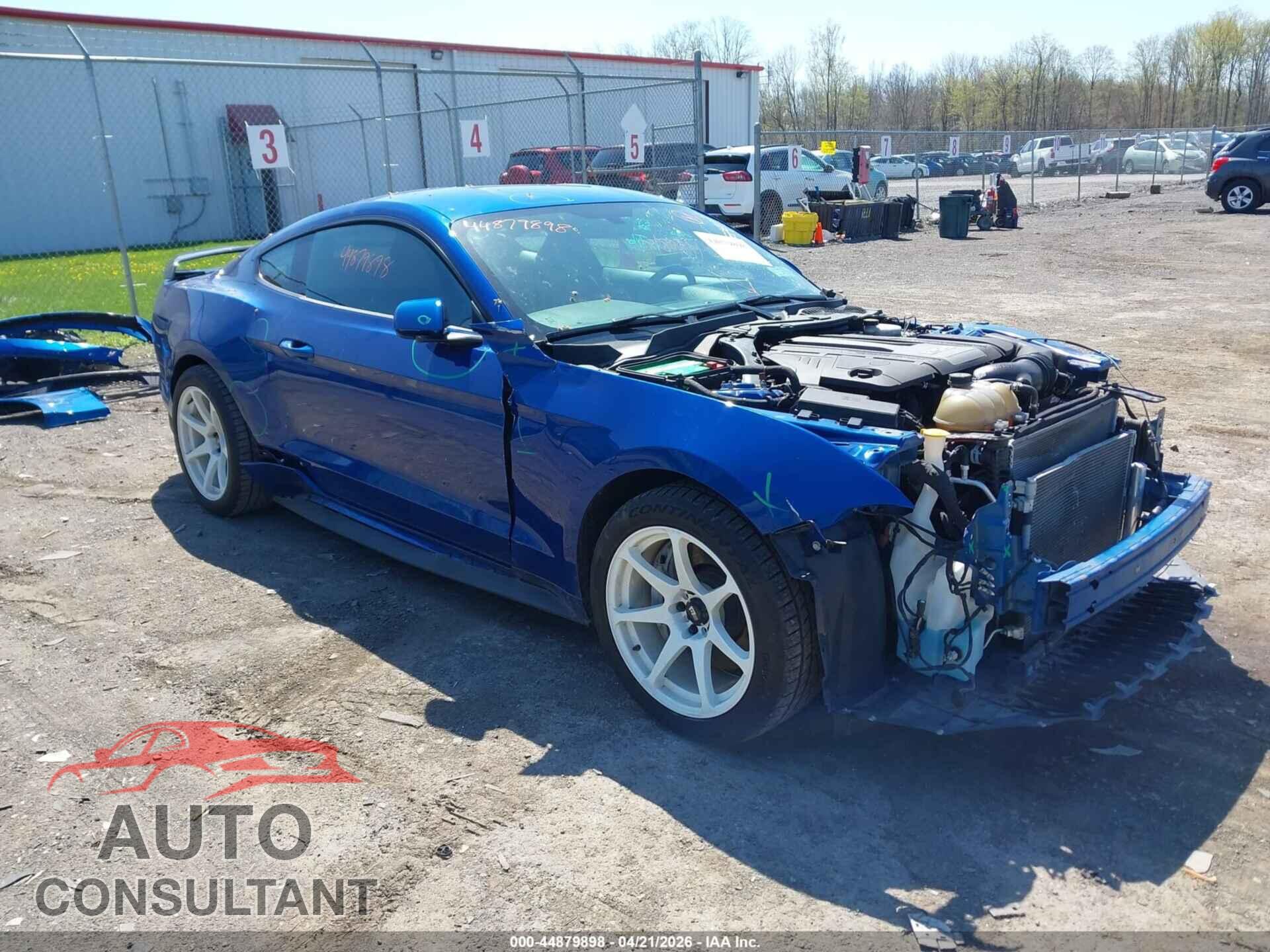 FORD MUSTANG 2018 - 1FA6P8CF7J5106220