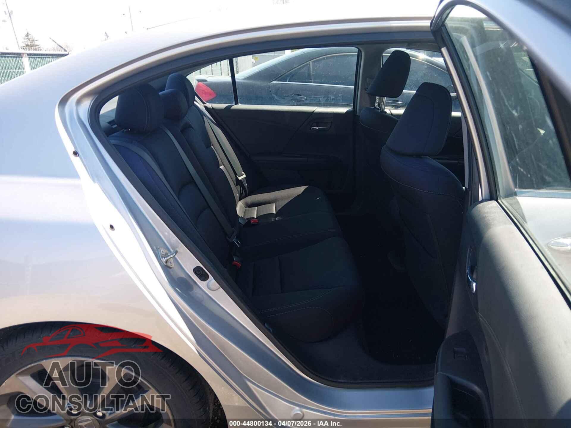 HONDA ACCORD 2015 - 1HGCR2F51FA044949