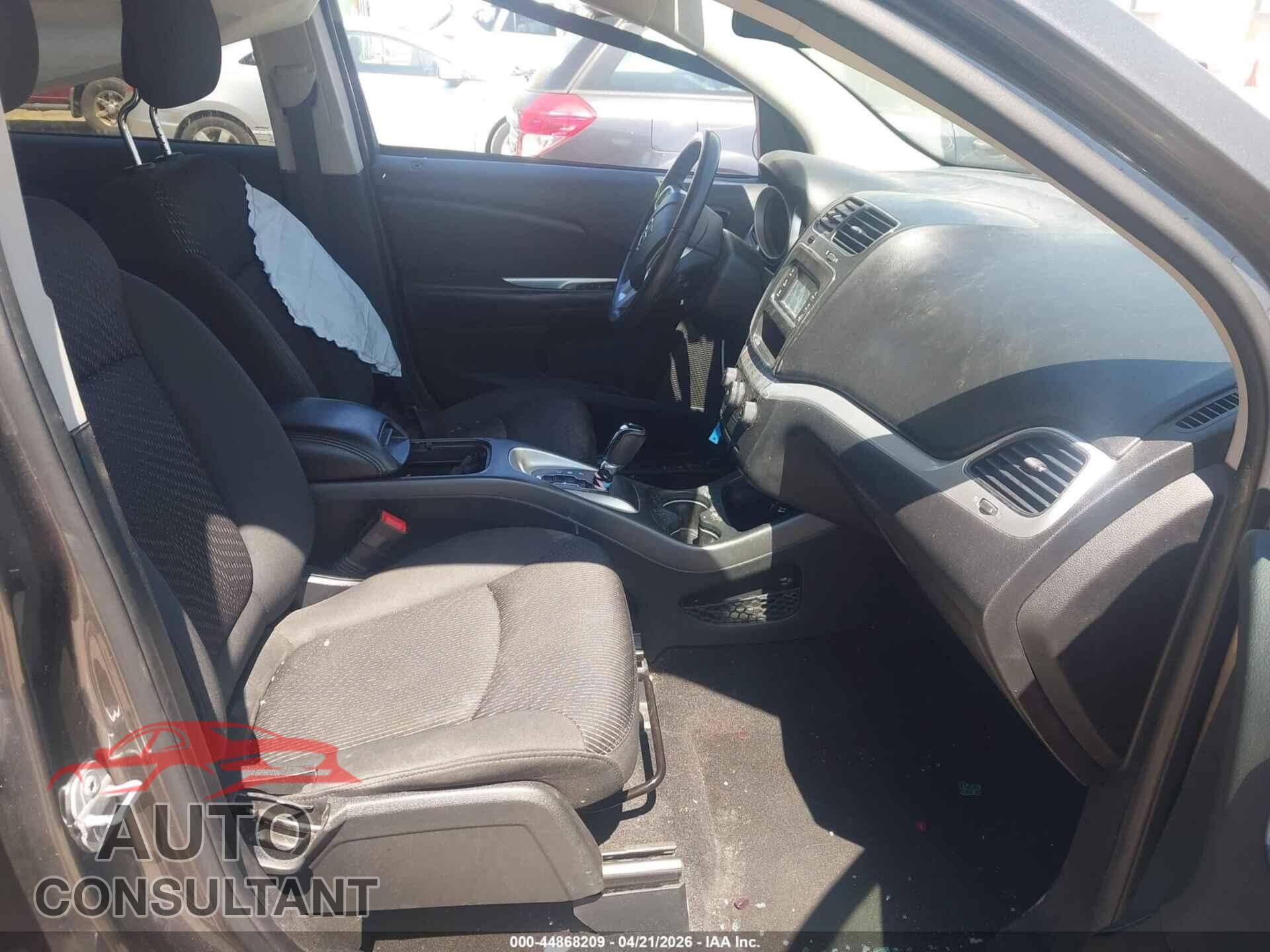 DODGE JOURNEY 2017 - 3C4PDCGB2HT684382