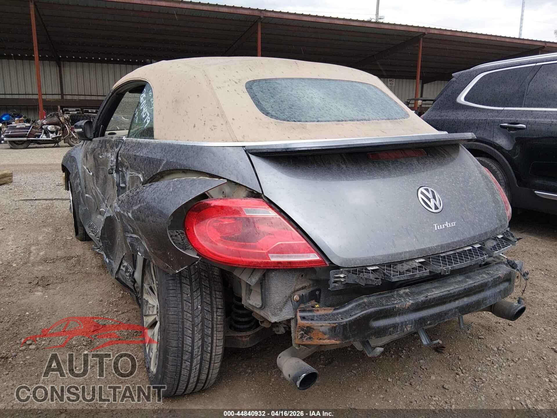 VOLKSWAGEN BEETLE 2013 - 3VW767AT3DM813752