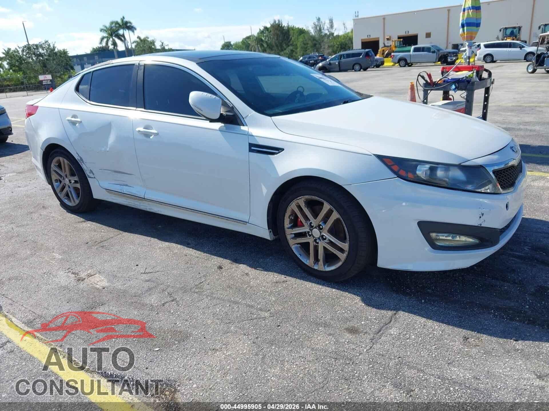 KIA OPTIMA 2013 - 5XXGR4A67DG163098