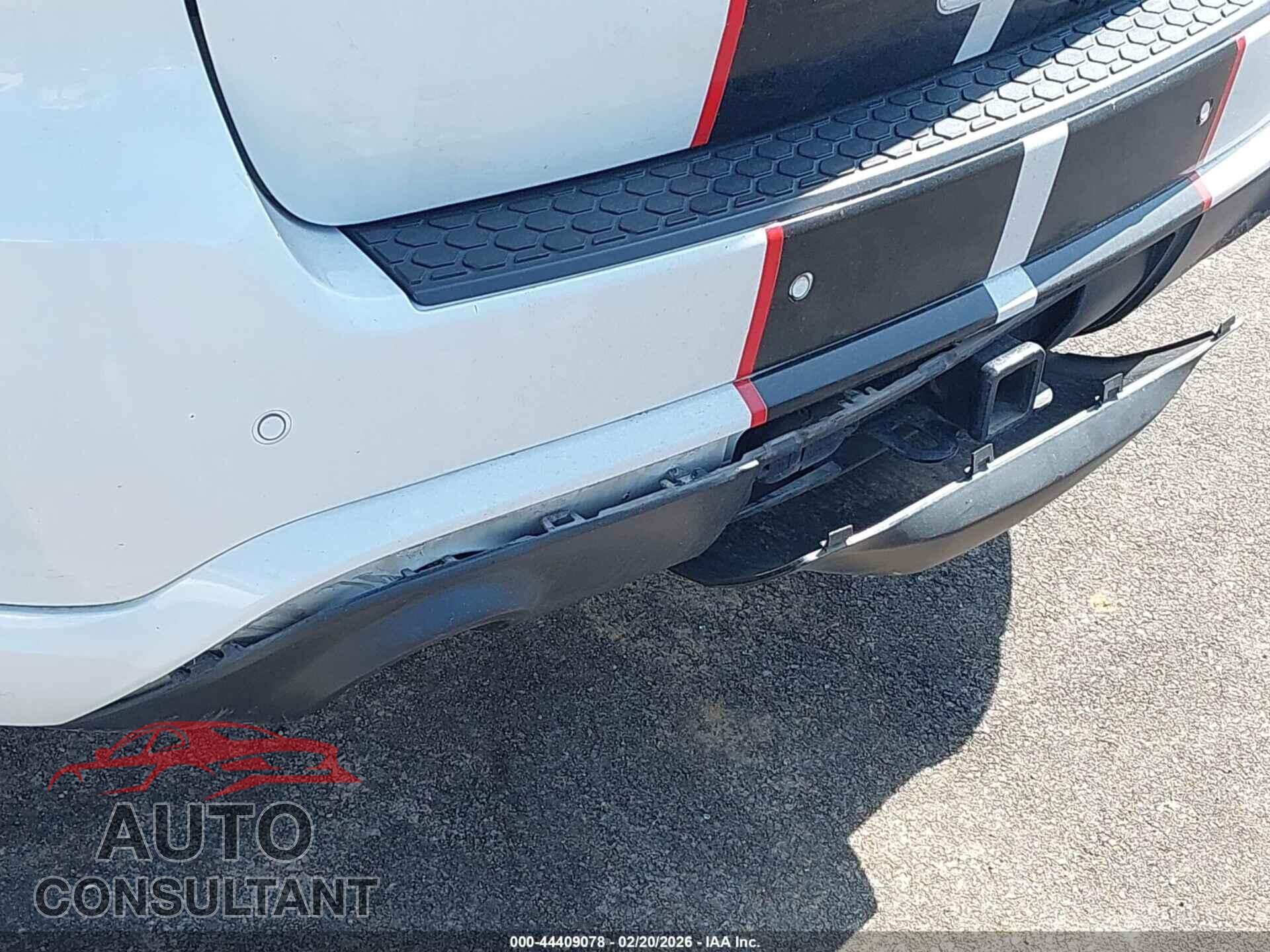 DODGE DURANGO 2018 - 1C4SDJGJ6JC186841