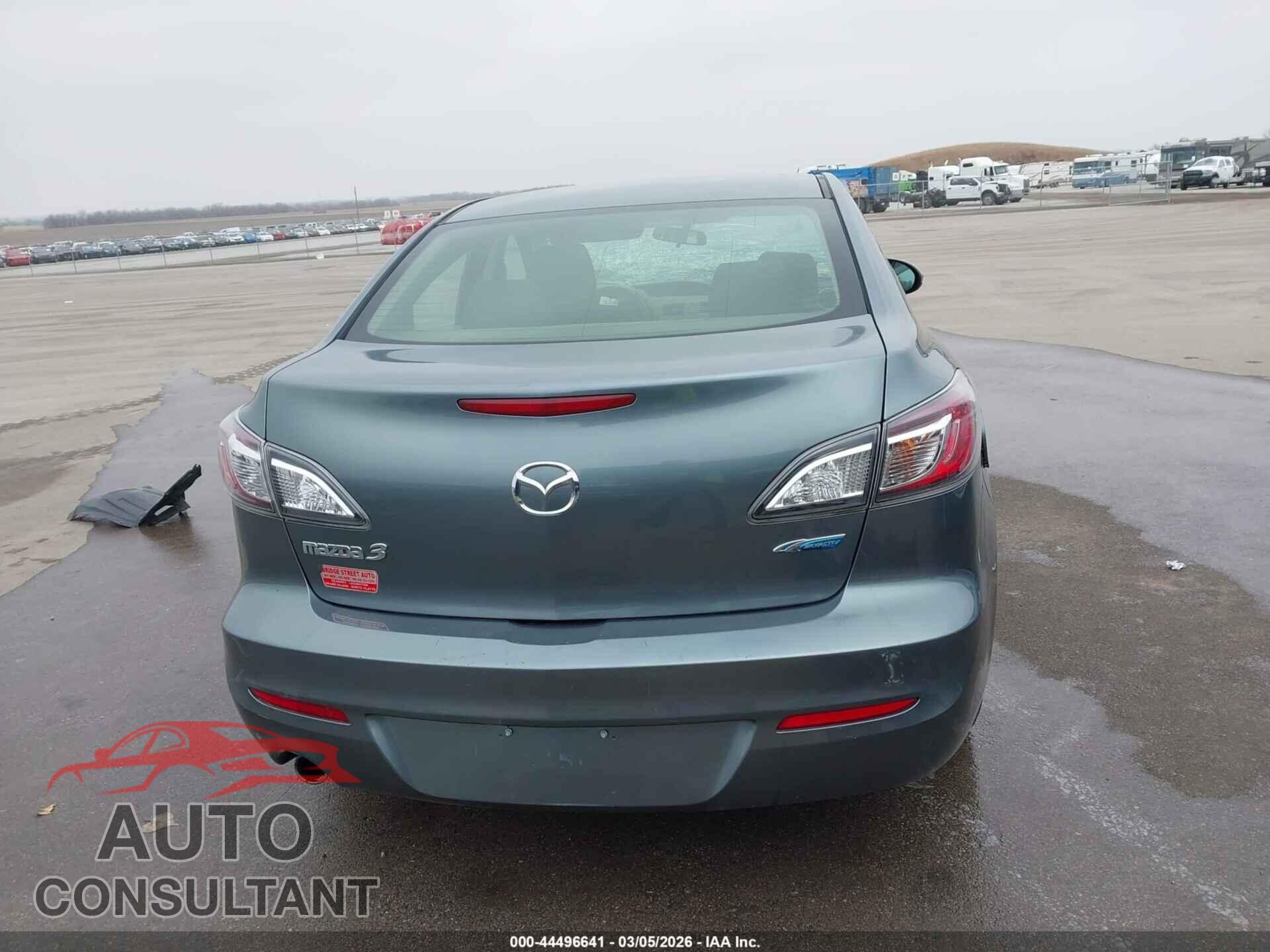 MAZDA MAZDA3 2012 - JM1BL1V79C1611705