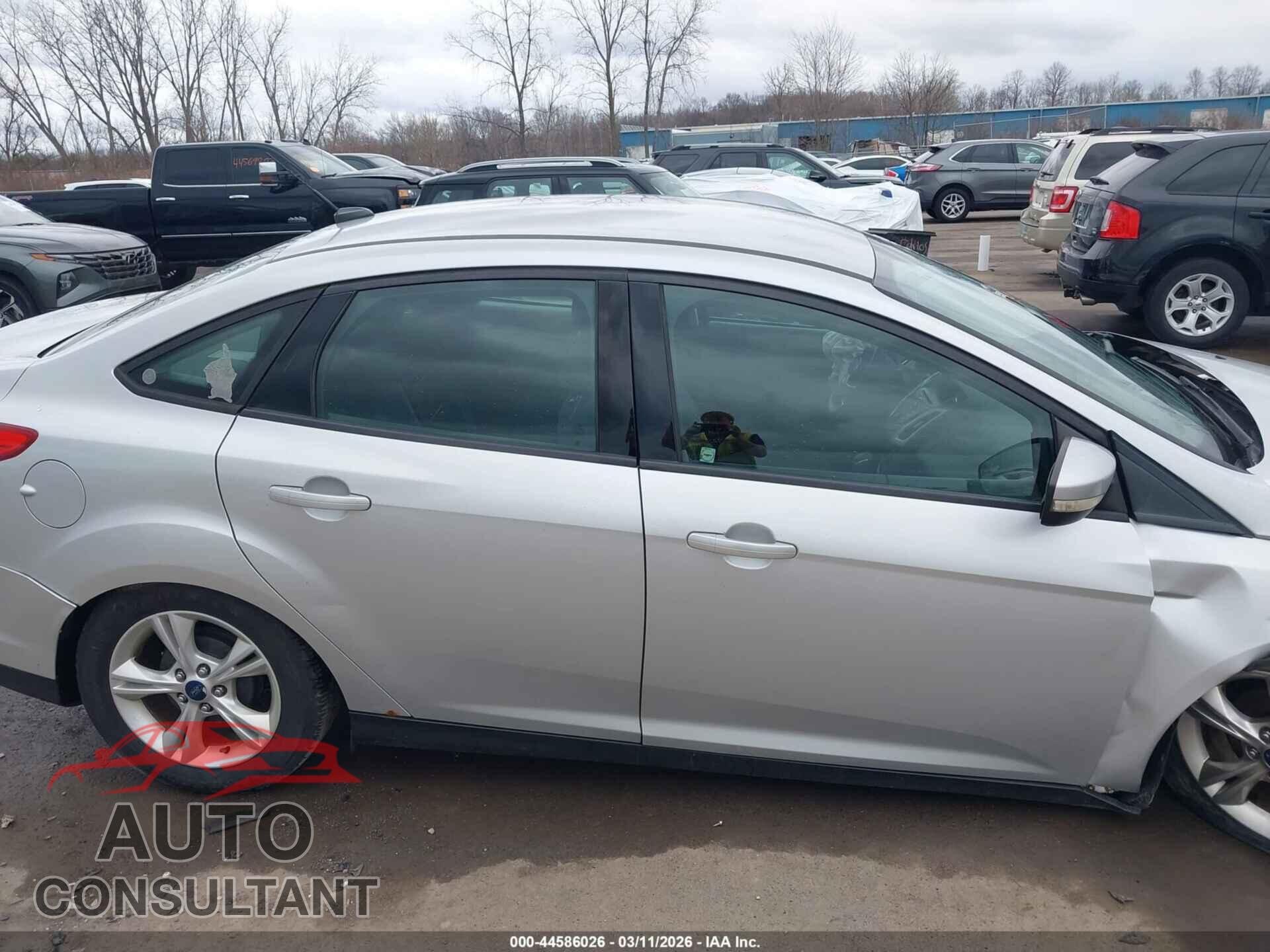 FORD FOCUS 2014 - 1FADP3F20EL184794