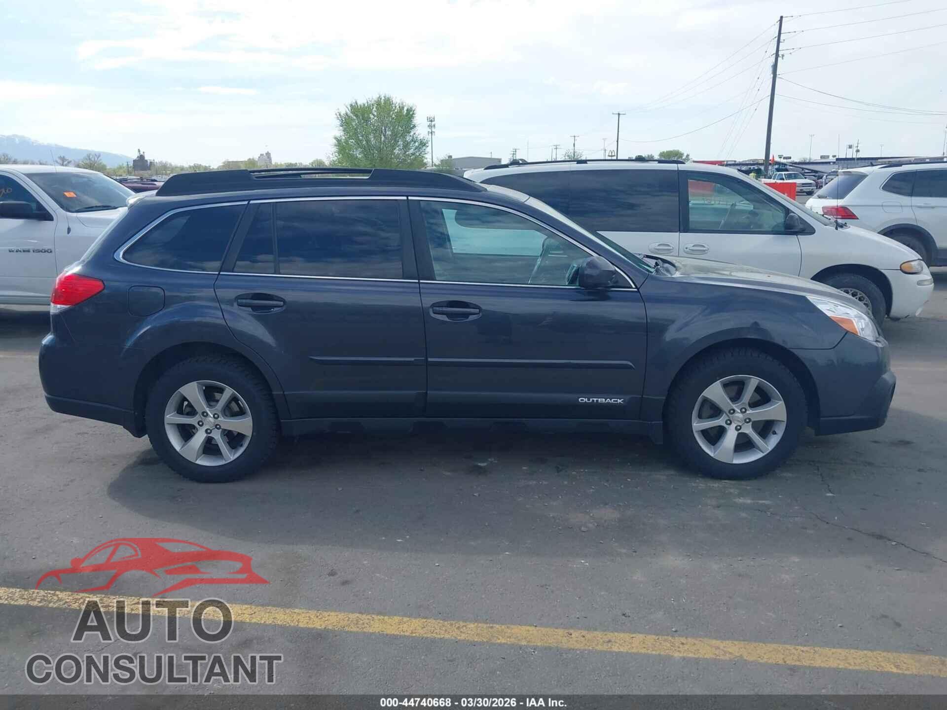 SUBARU OUTBACK 2013 - 4S4BRDPC5D2235120