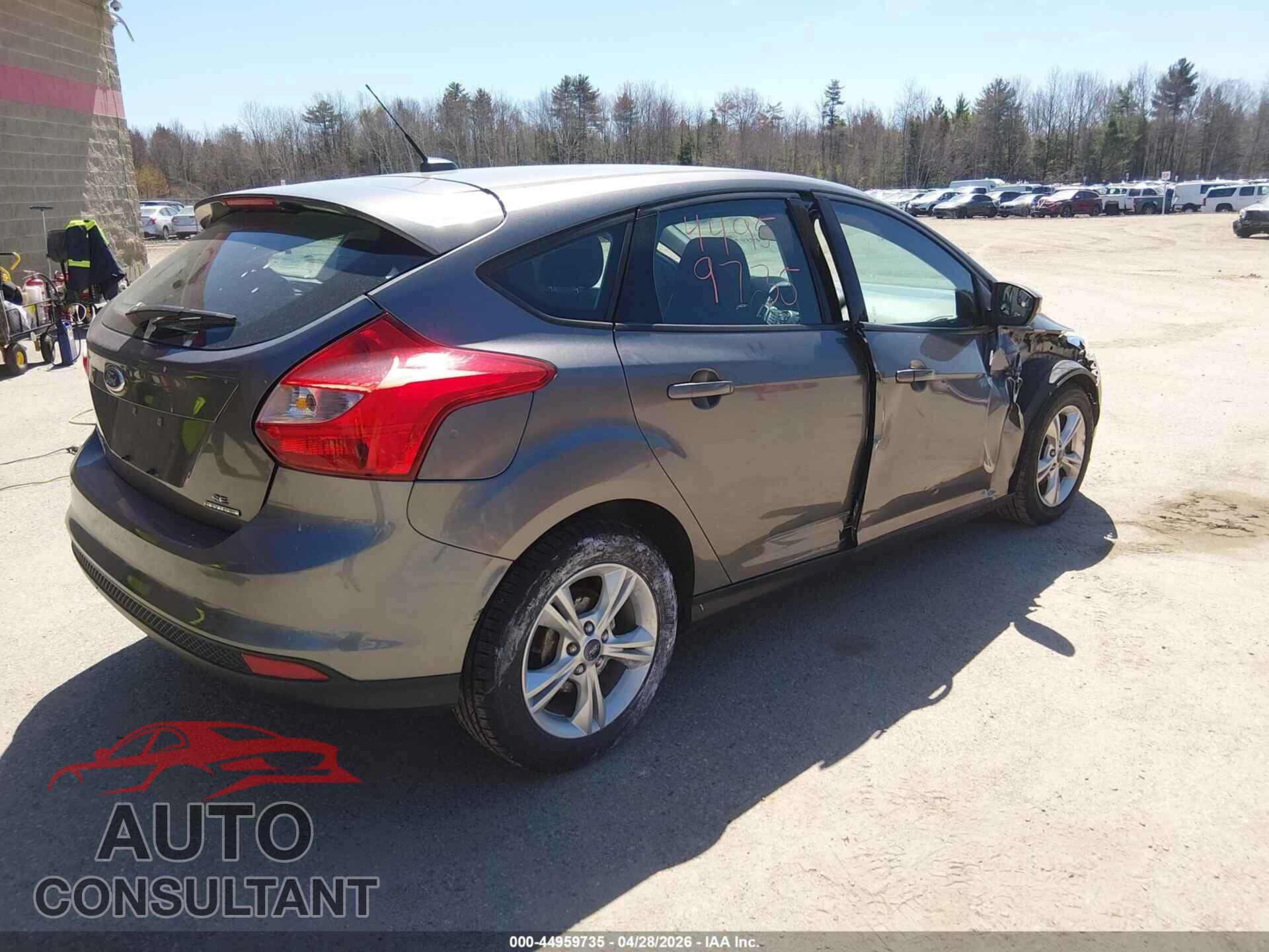 FORD FOCUS 2014 - 1FADP3K21EL336216
