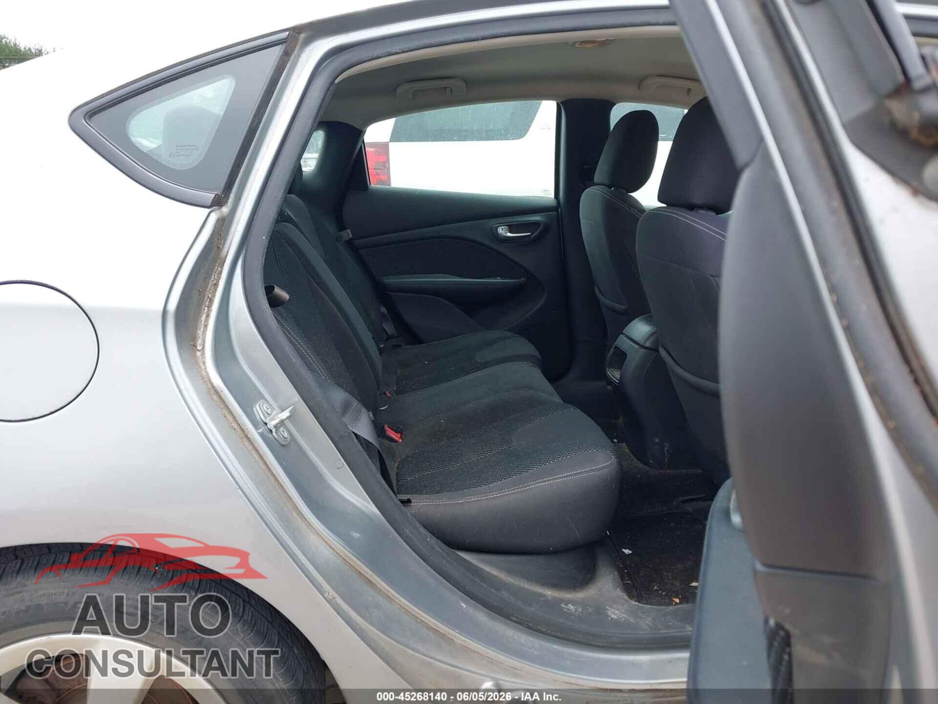 DODGE DART 2015 - 1C3CDFBB2FD223861