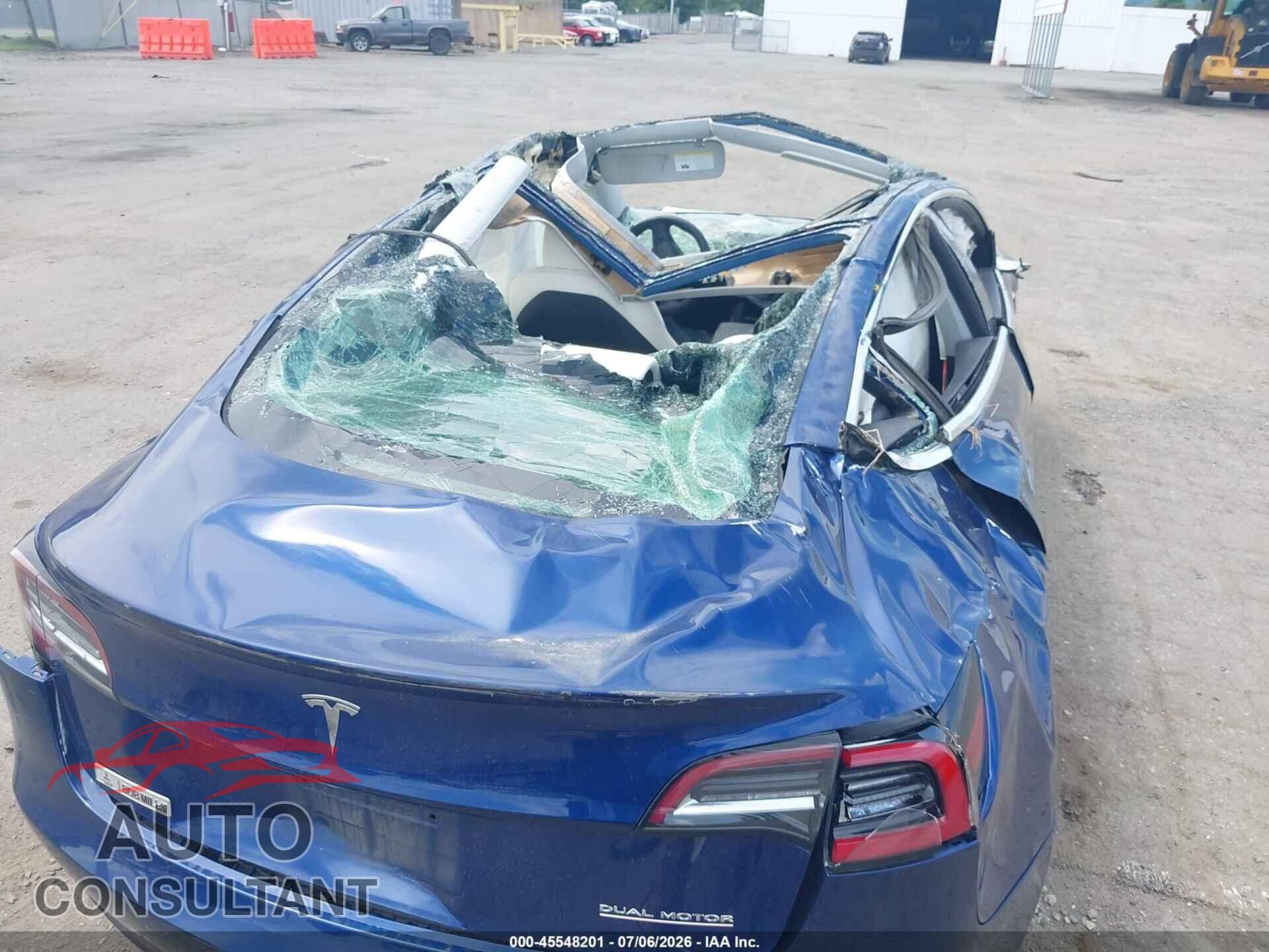 TESLA MODEL 3 2020 - 5YJ3E1EC5LF669619