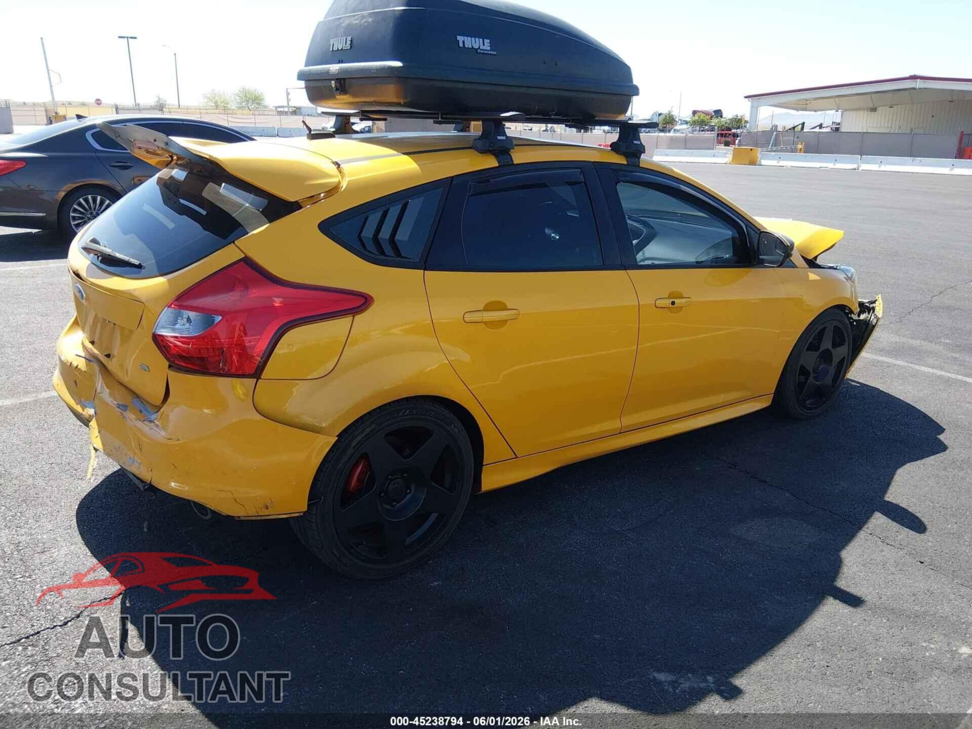 FORD FOCUS 2013 - 1FADP3L94DL252126